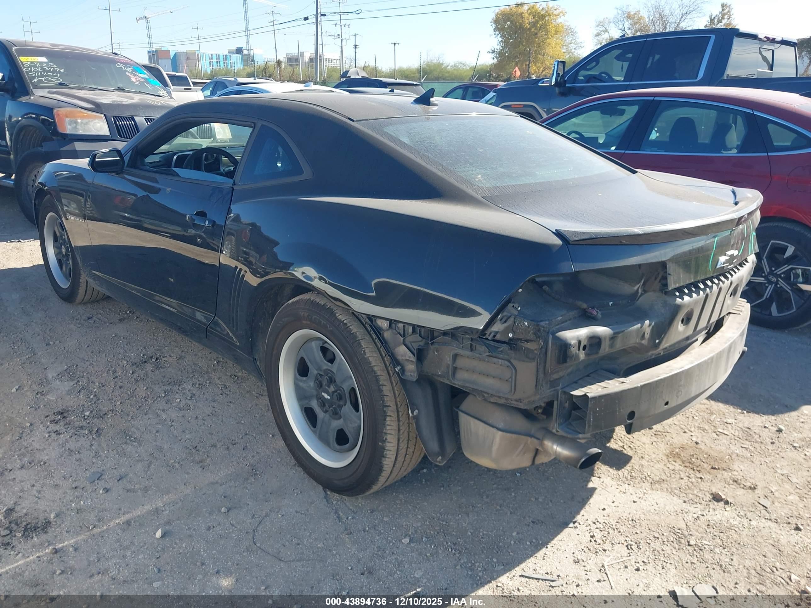 CHEVROLET CAMARO image 3