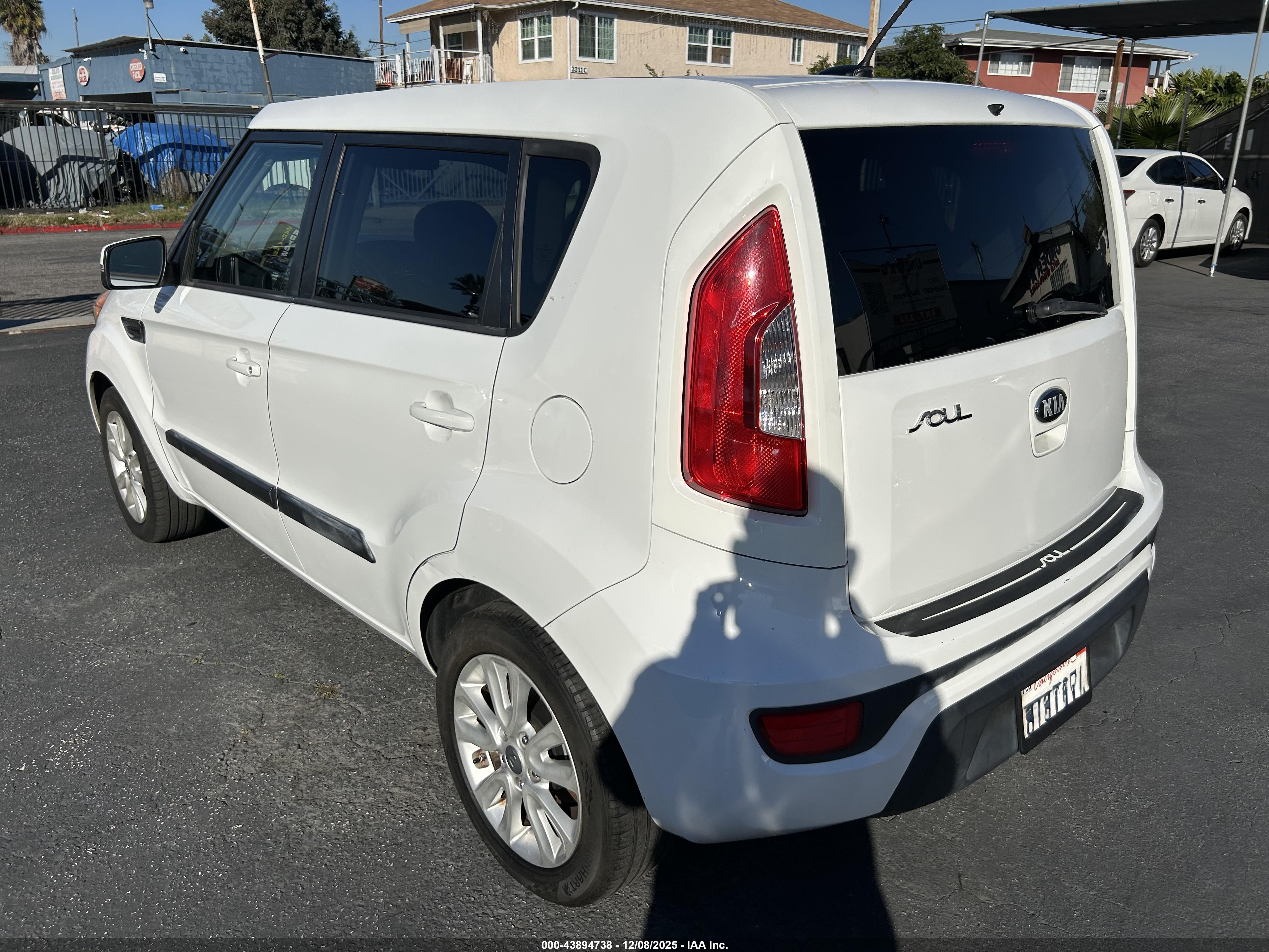 KIA SOUL image 3