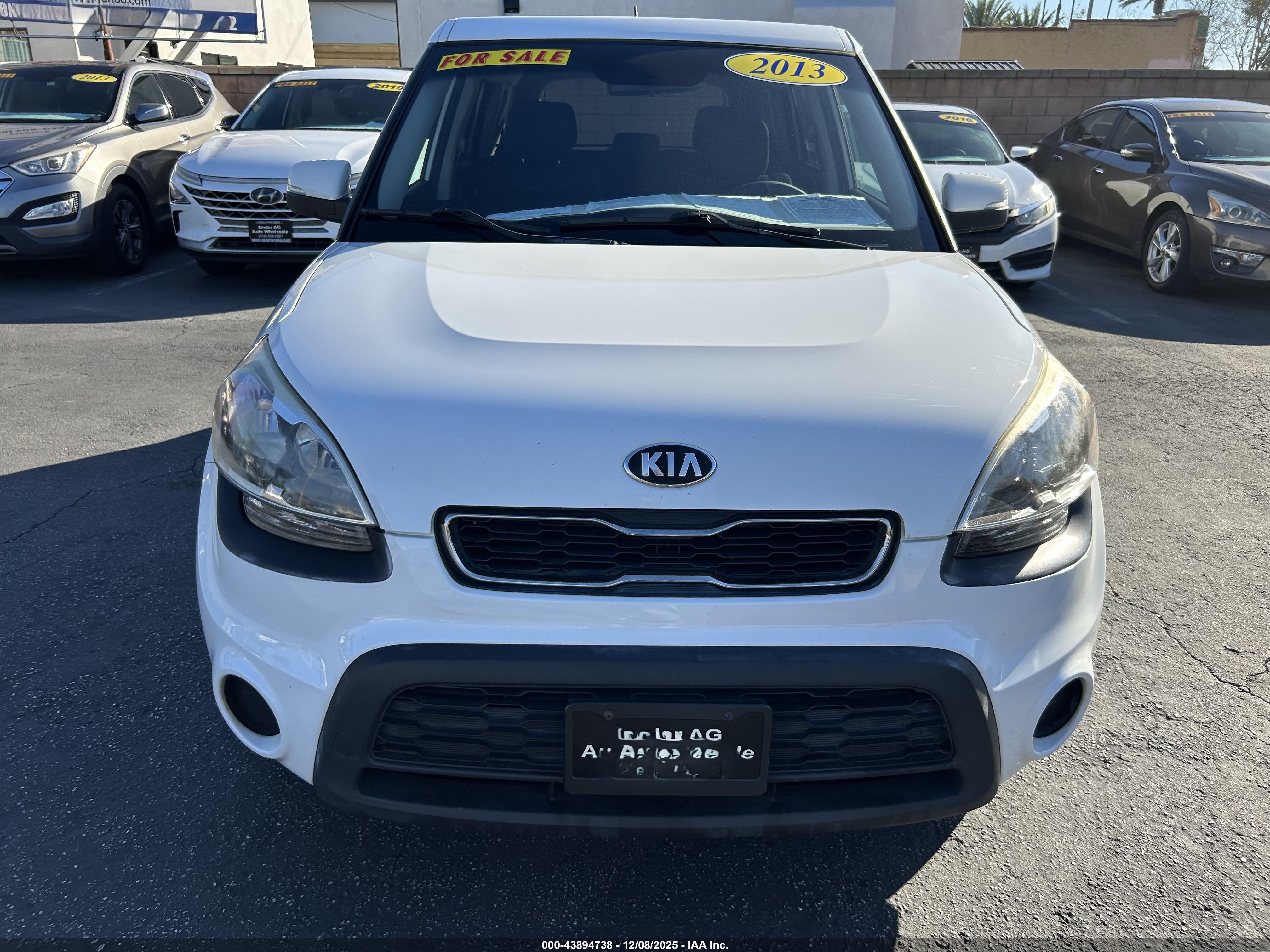 KIA SOUL image 6