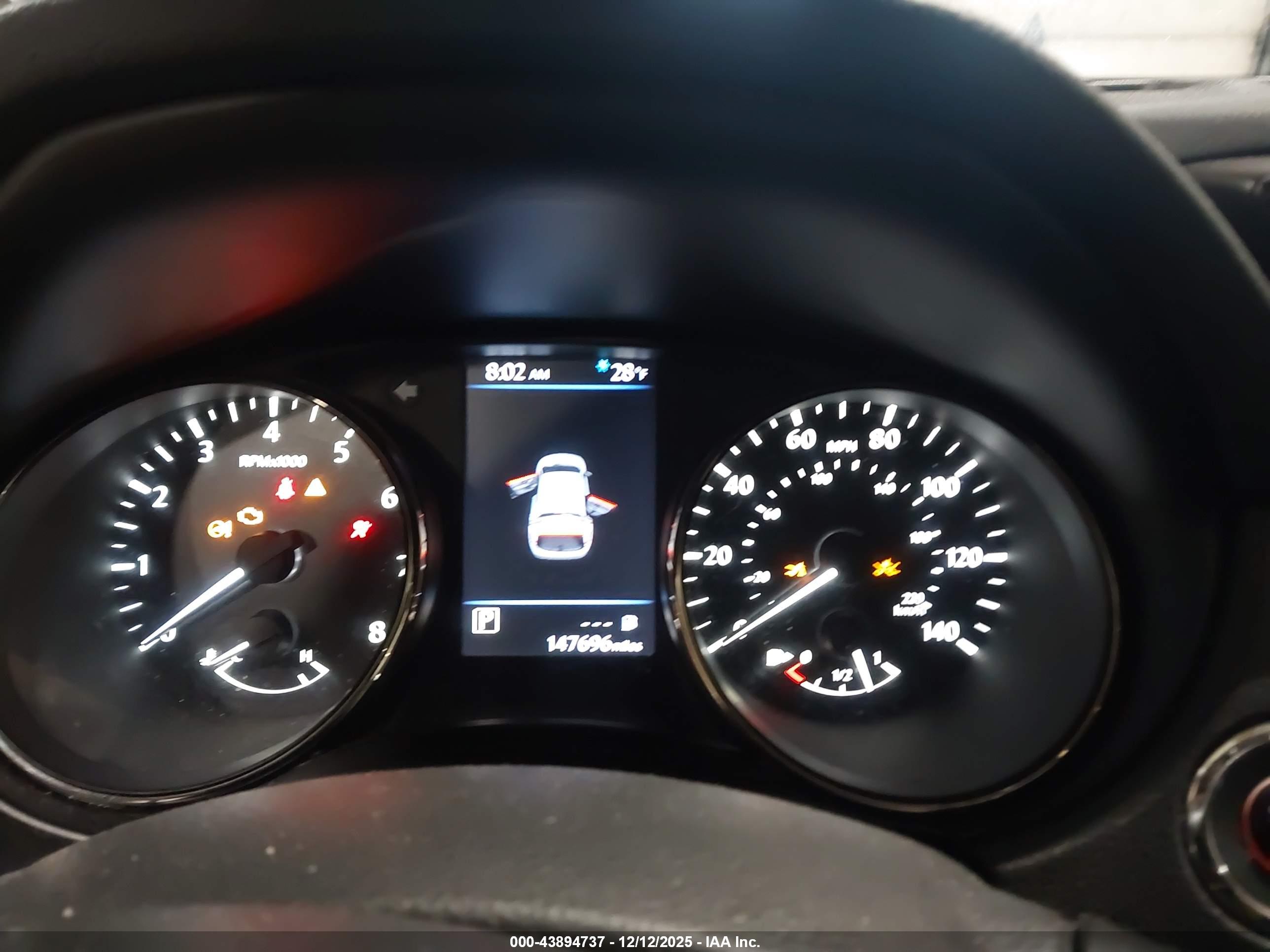 NISSAN ROGUE image 7
