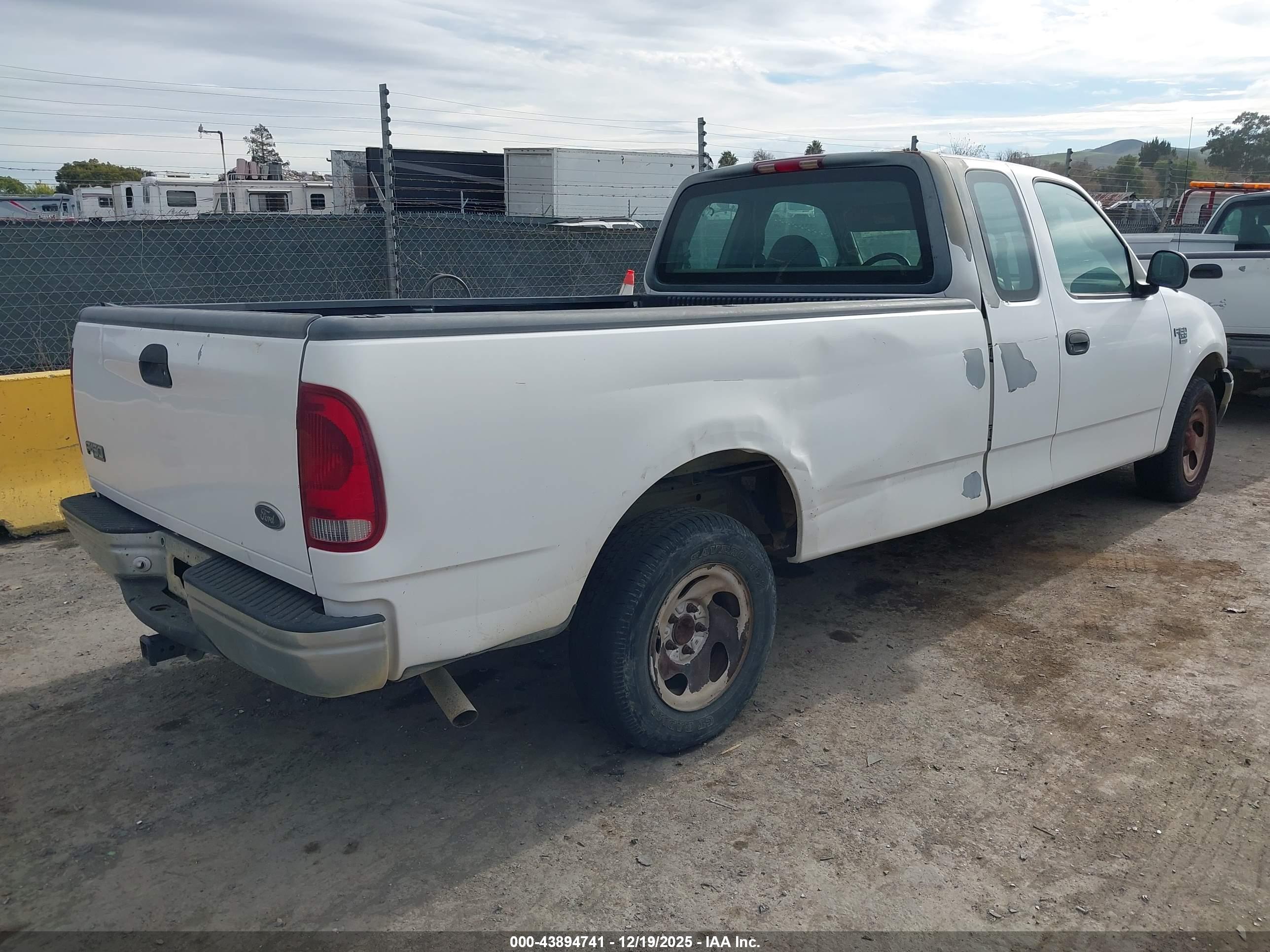 FORD F-150 image 4