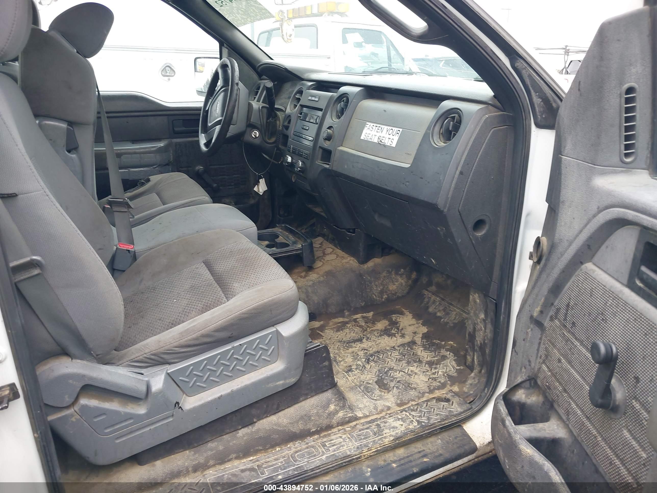 FORD F-150 image 8
