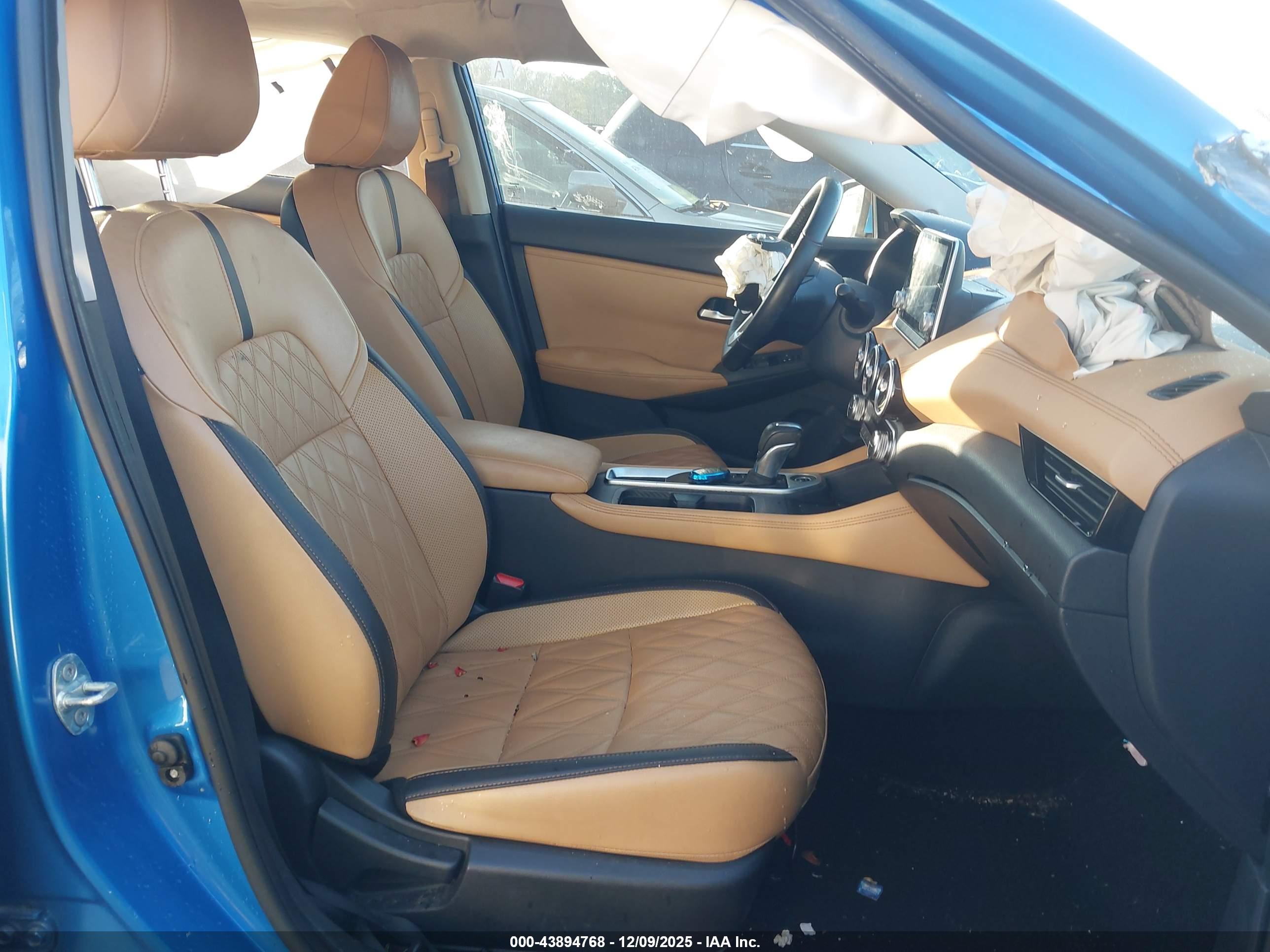 NISSAN SENTRA image 5