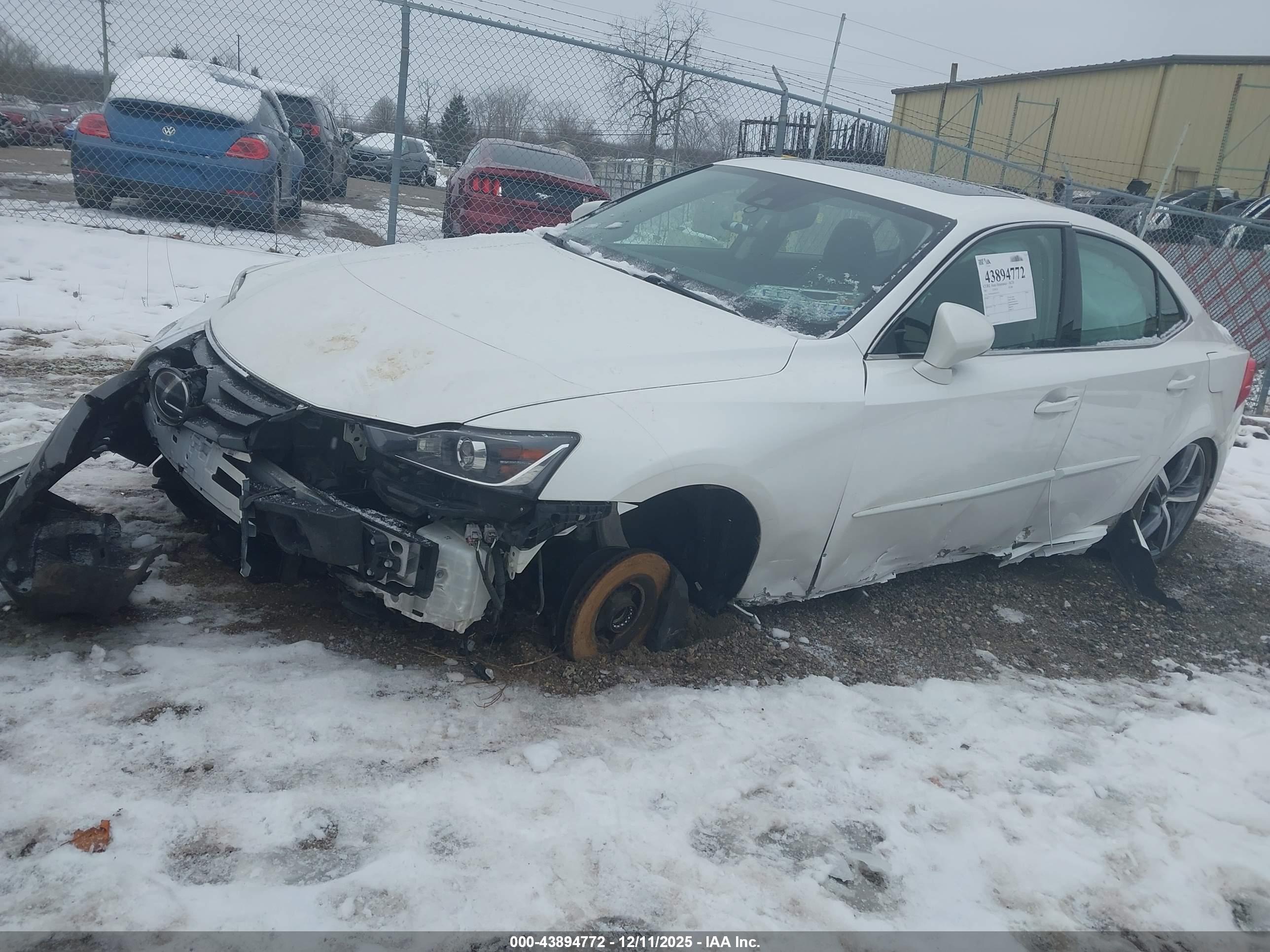 LEXUS IS image 6