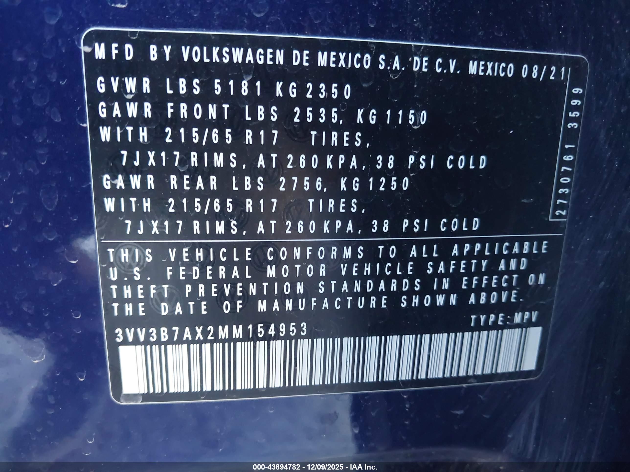 VOLKSWAGEN TIGUAN image 9