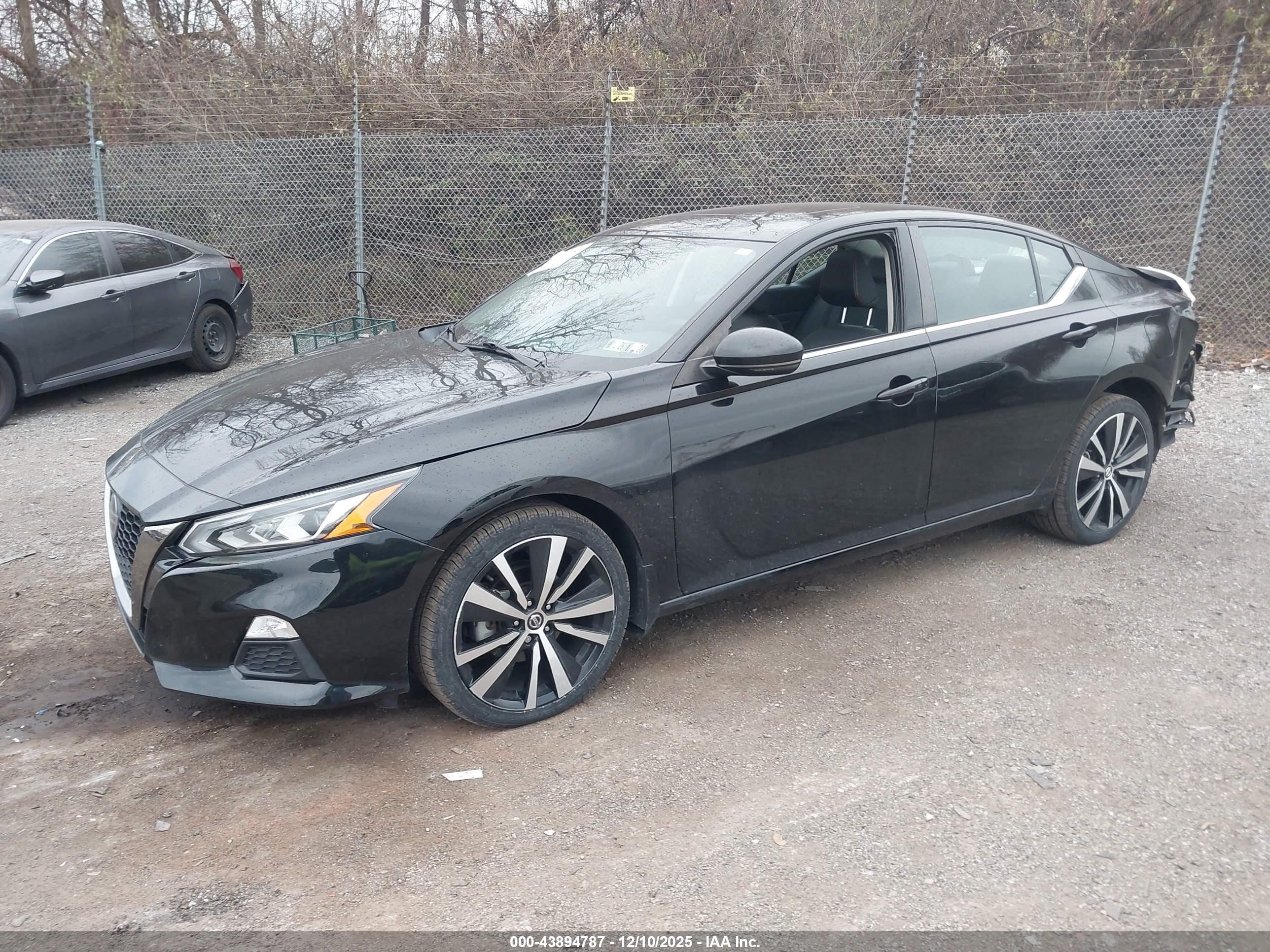 NISSAN ALTIMA image 2