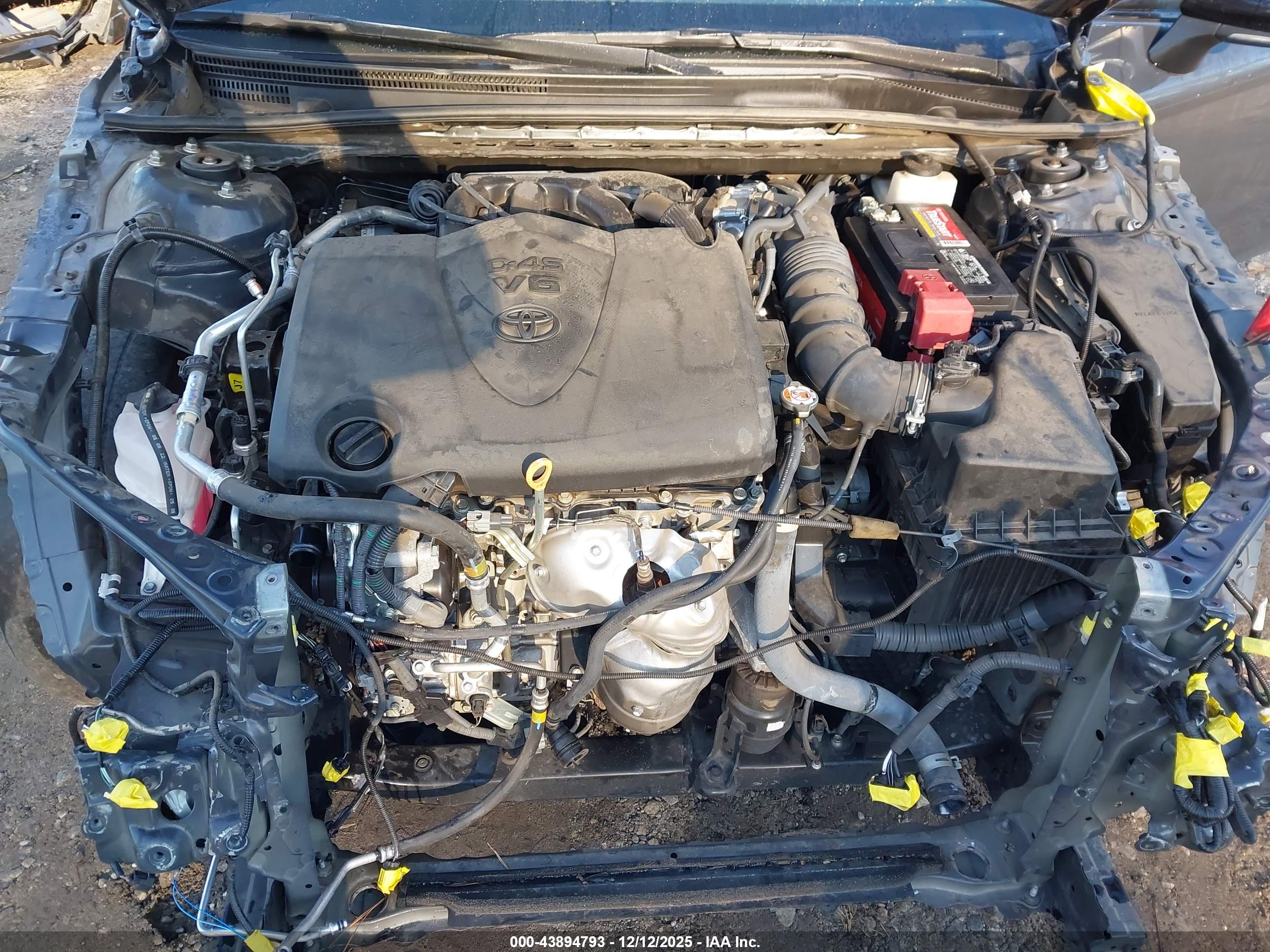 TOYOTA CAMRY image 10