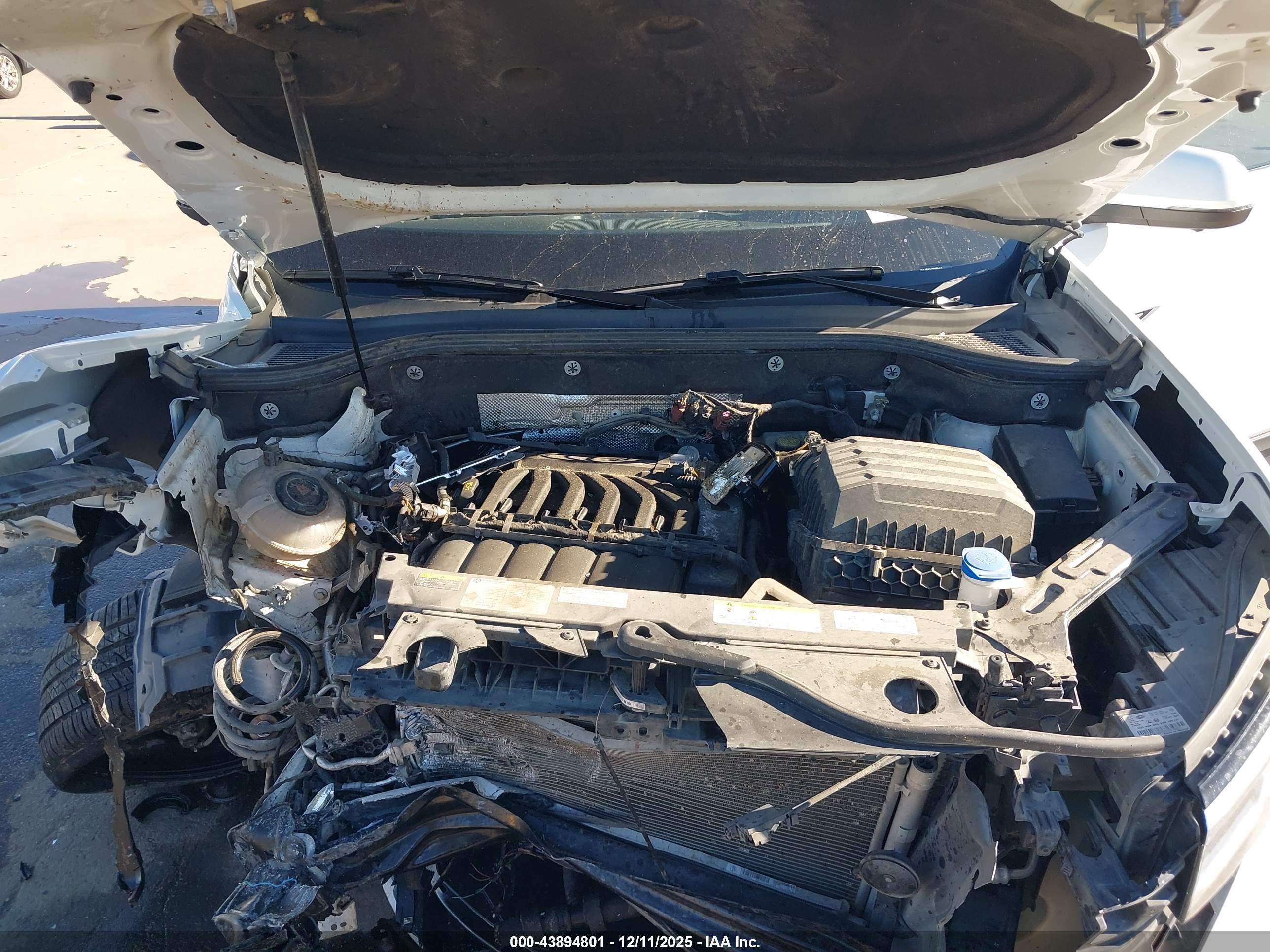 VOLKSWAGEN ATLAS image 10