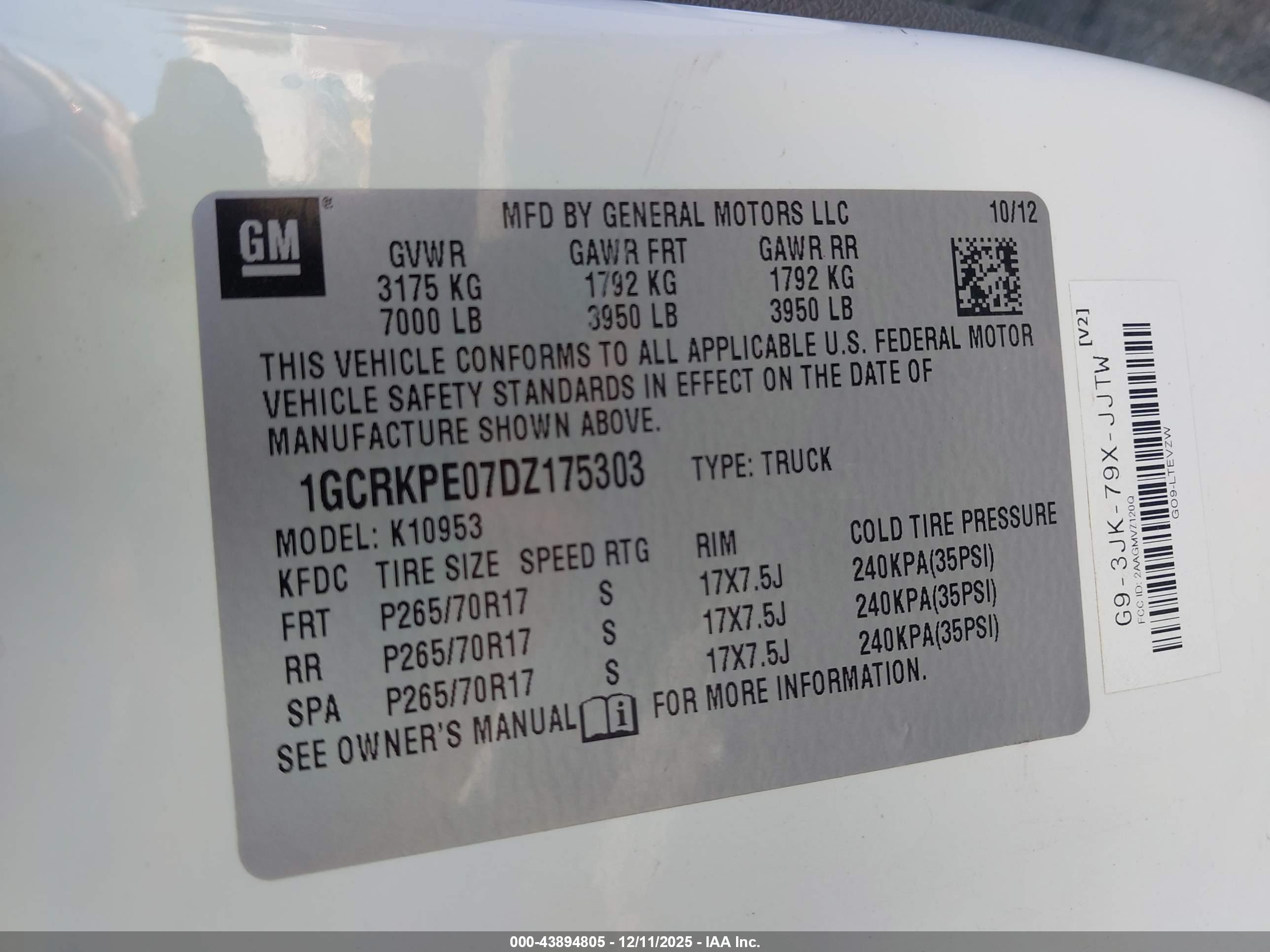 CHEVROLET SILVERADO image 9