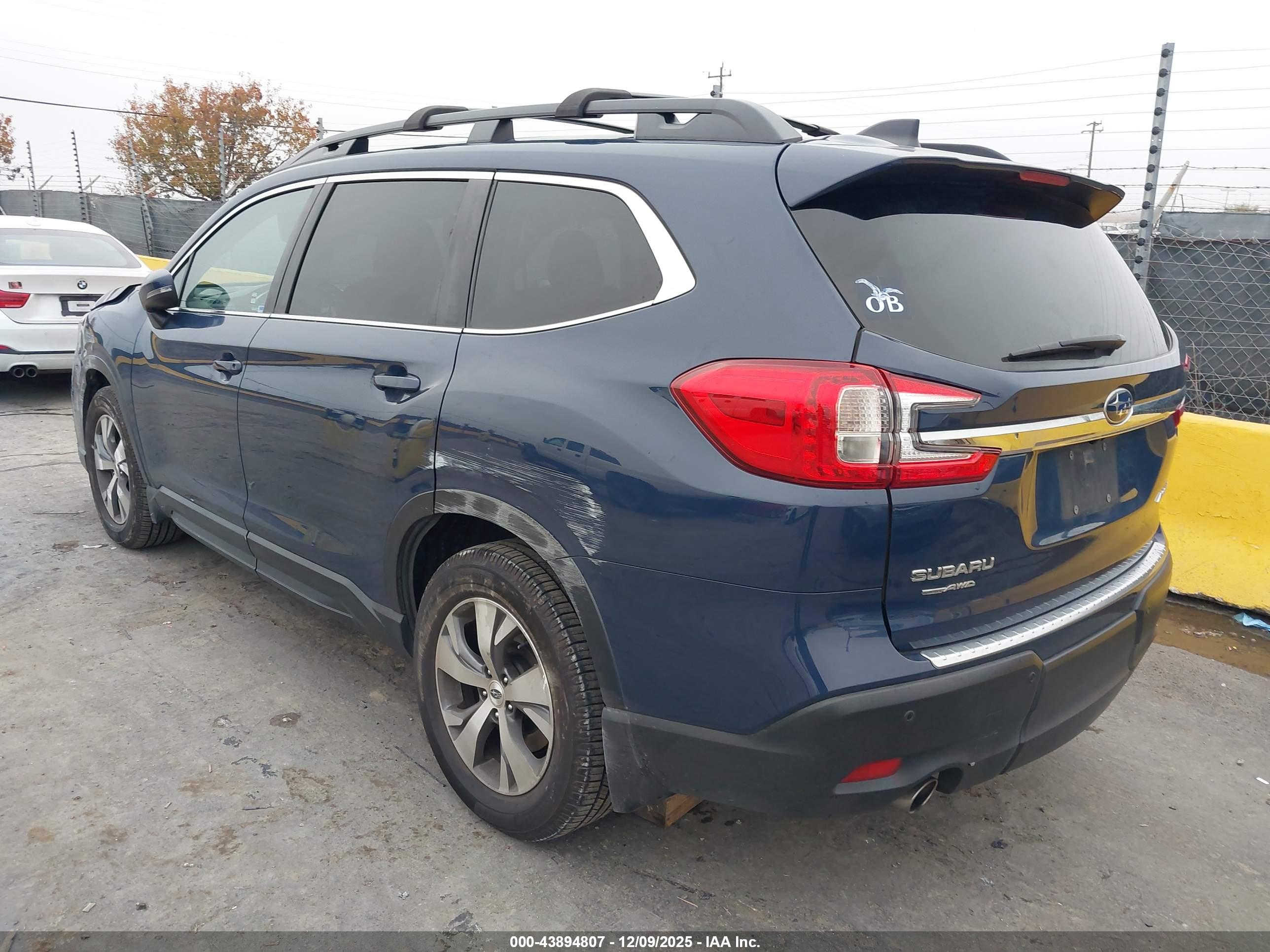 SUBARU ASCENT image 3