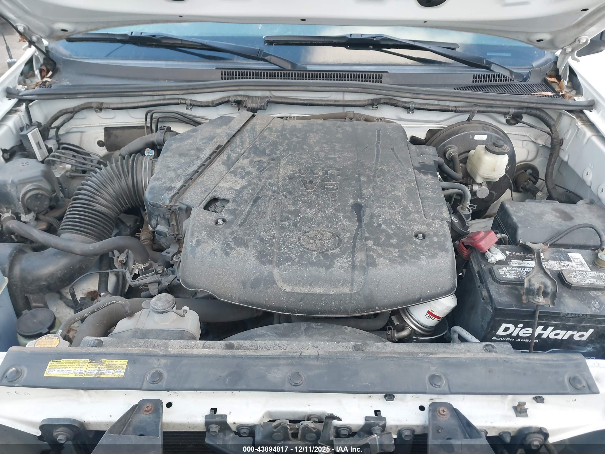 TOYOTA TACOMA image 10