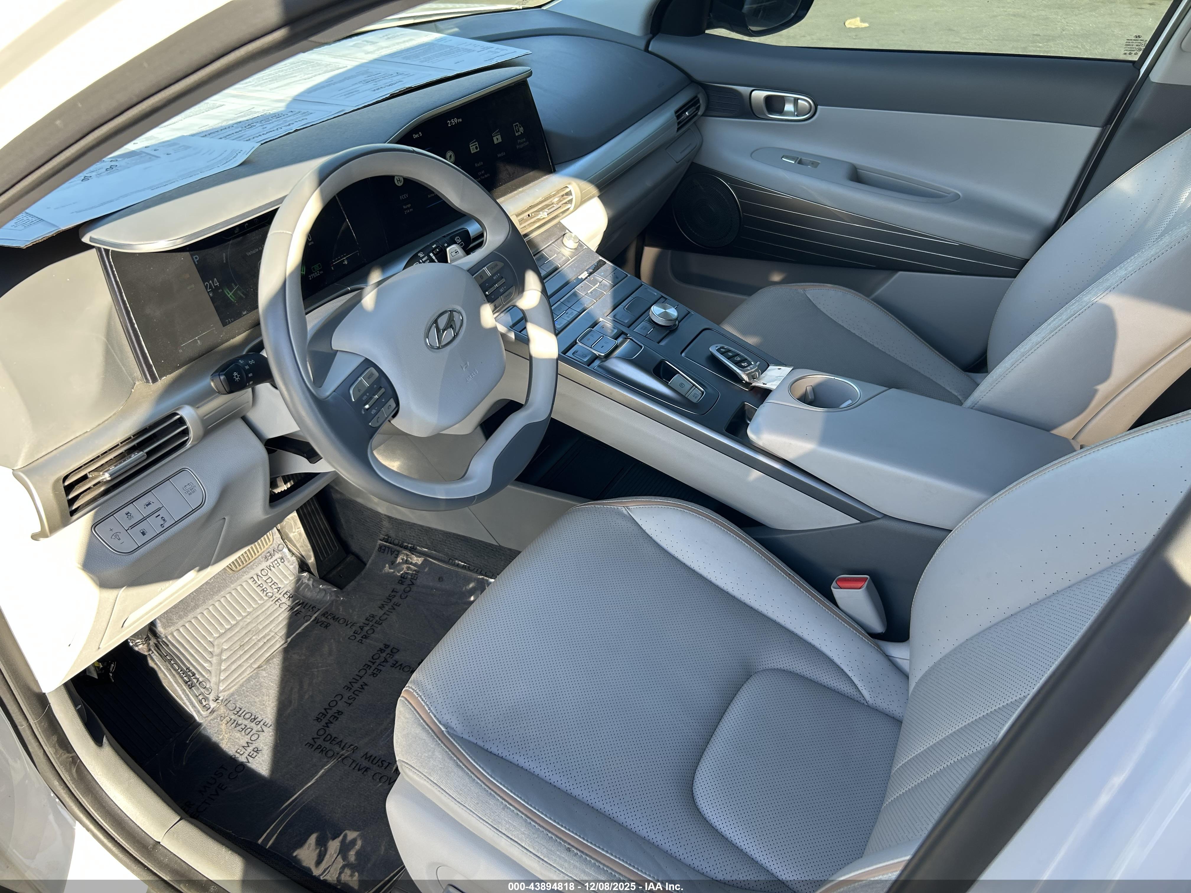 HYUNDAI NEXO image 5