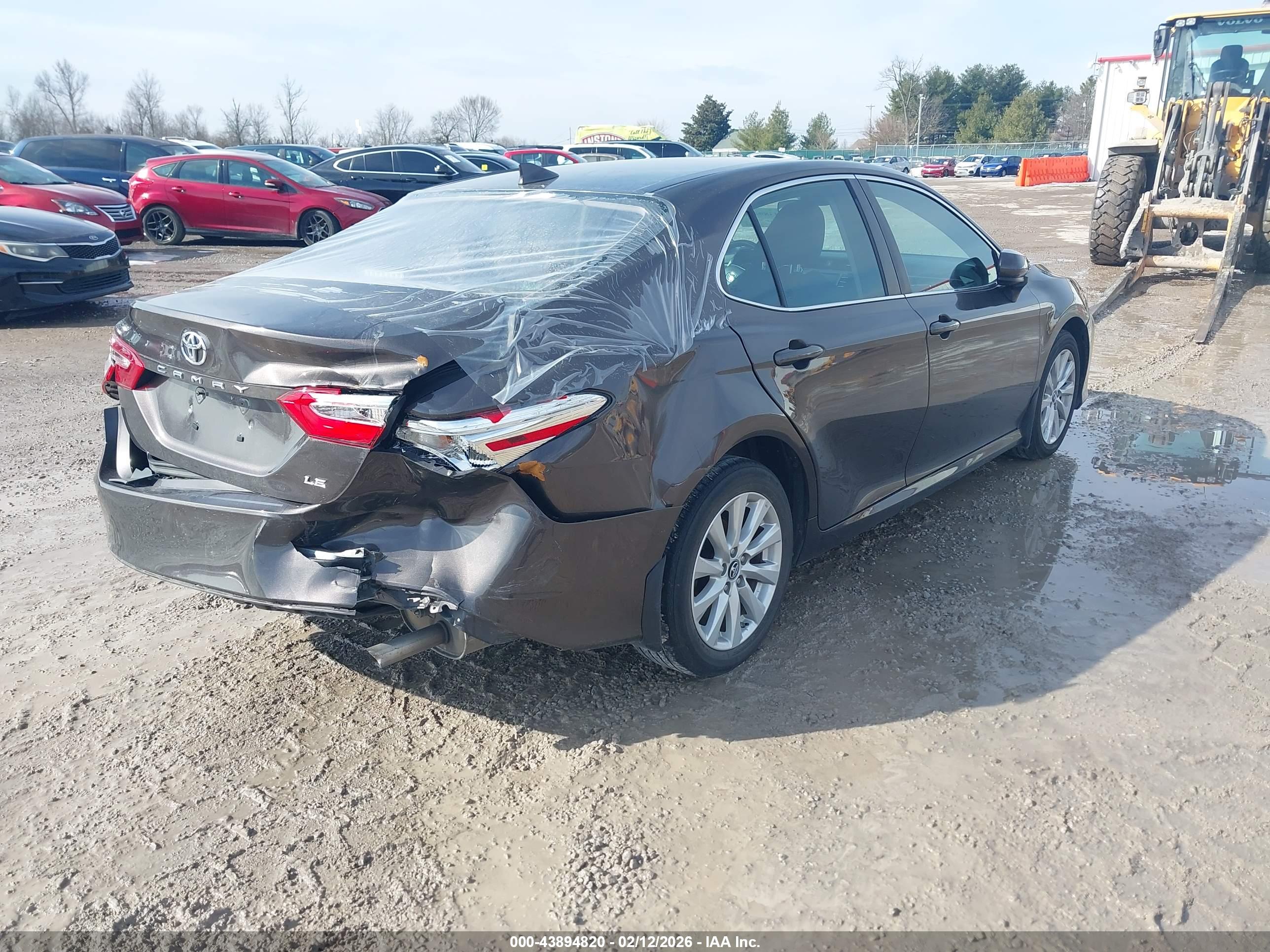 TOYOTA CAMRY image 4