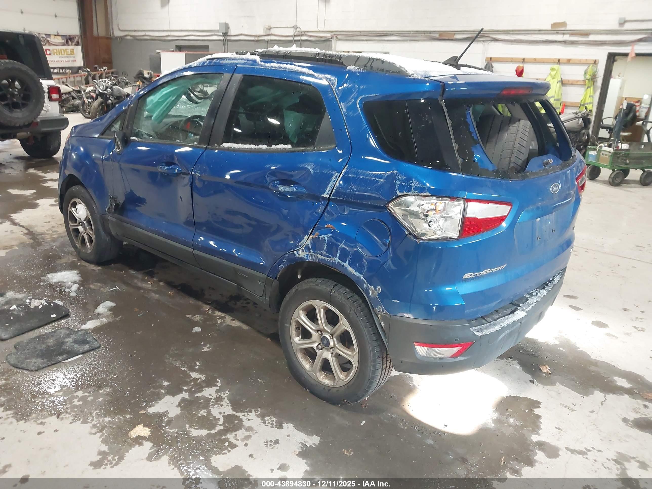 FORD ECOSPORT image 3