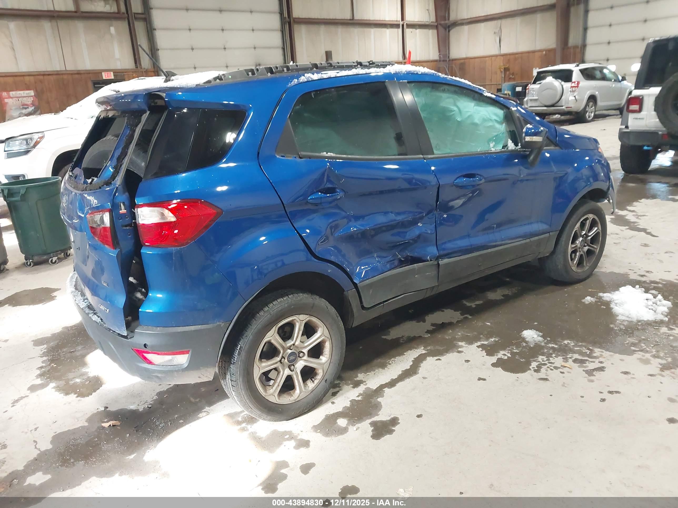 FORD ECOSPORT image 4