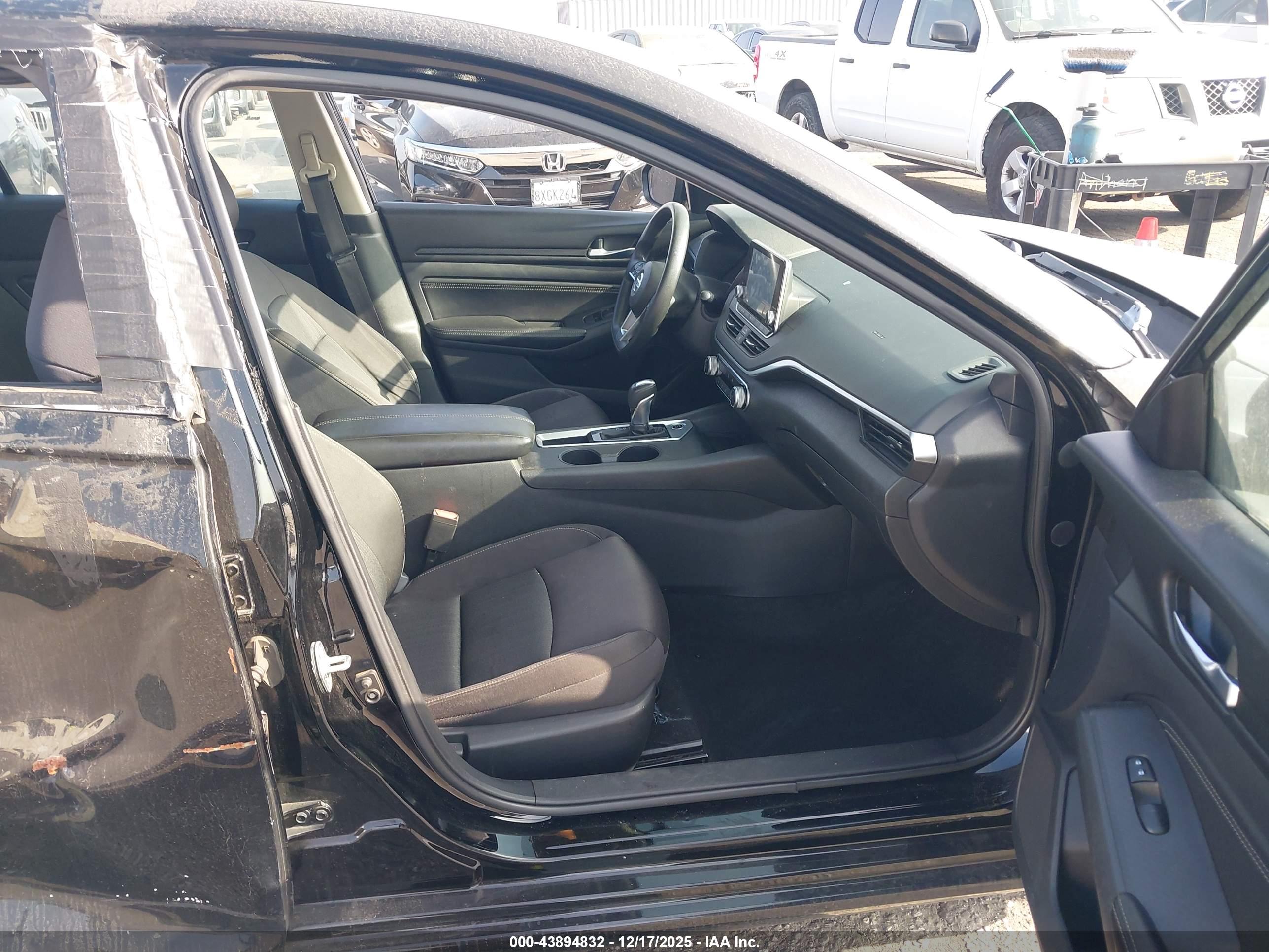 NISSAN ALTIMA image 5