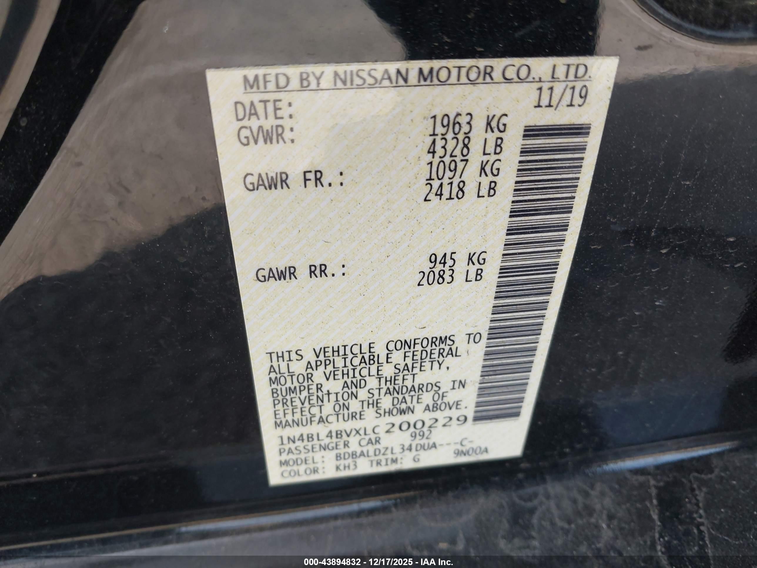 NISSAN ALTIMA image 9