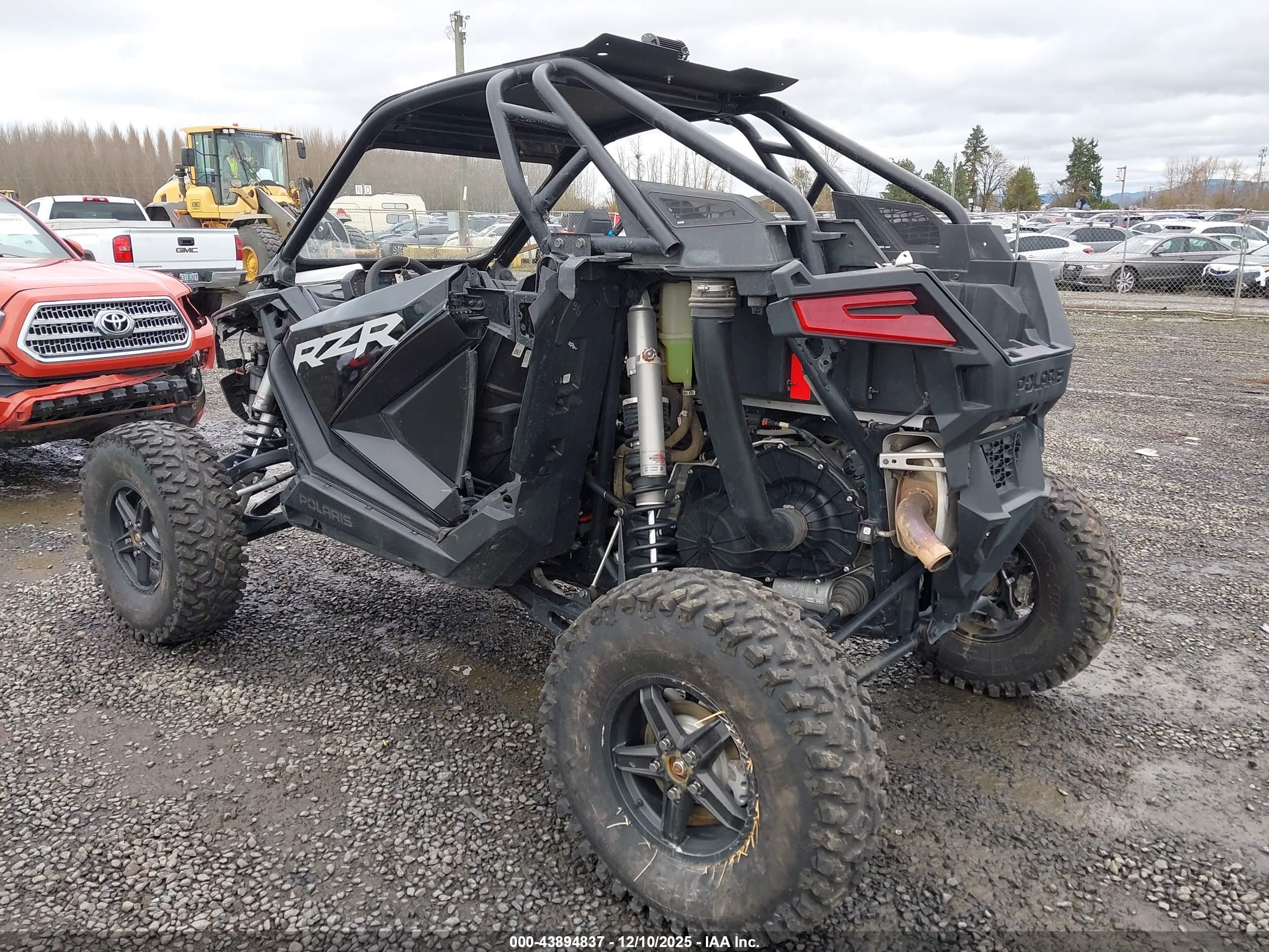 POLARIS RZR image 3