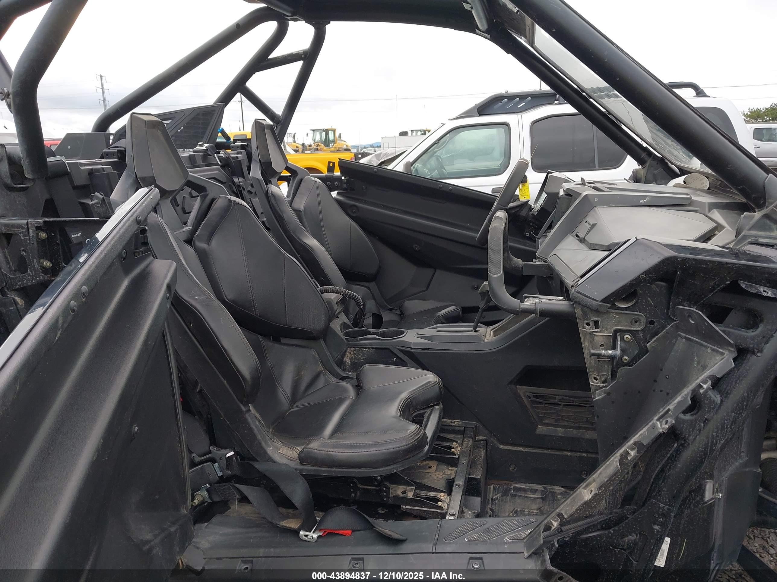 POLARIS RZR image 5