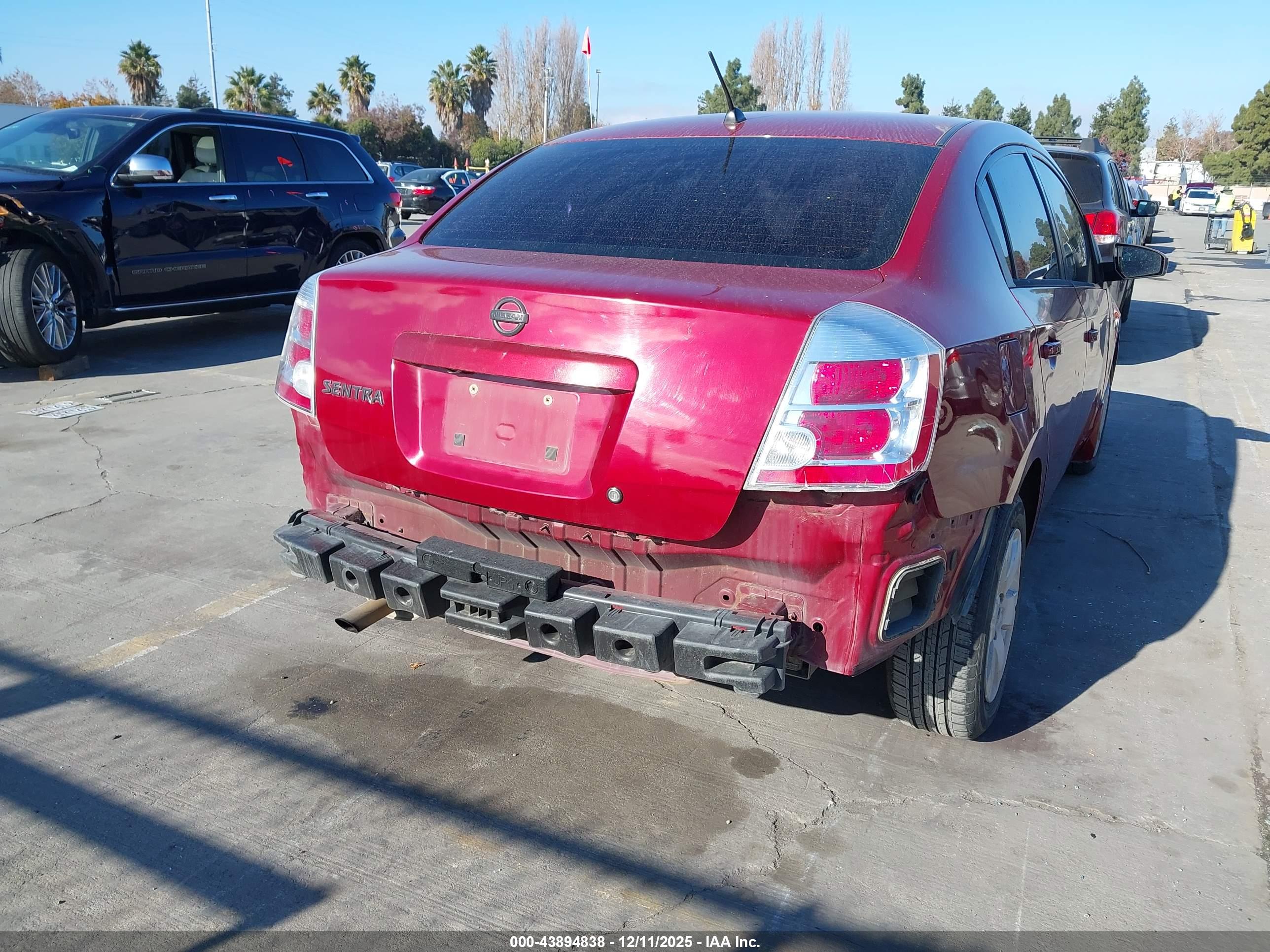 NISSAN SENTRA image 6