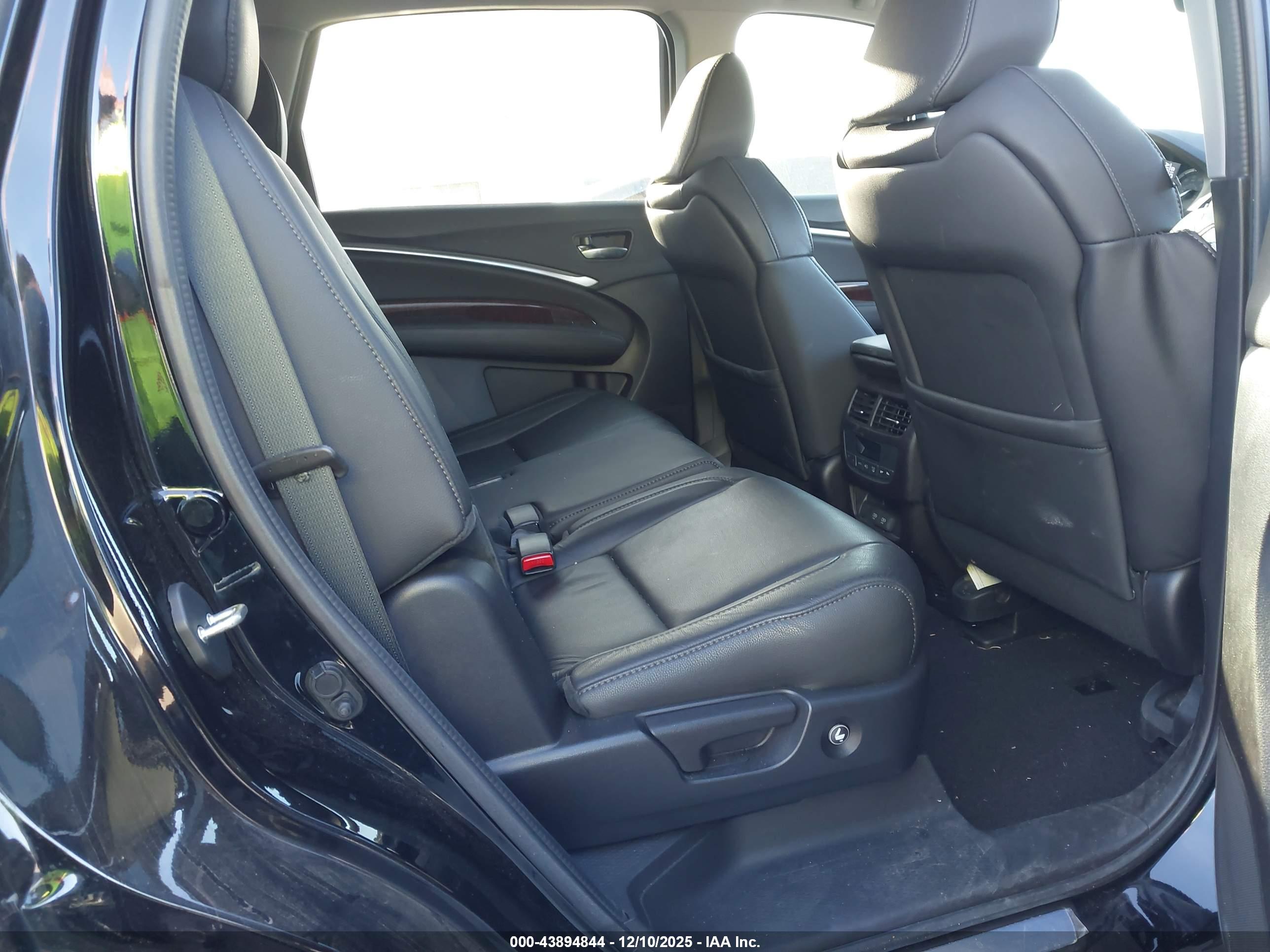 ACURA MDX image 8