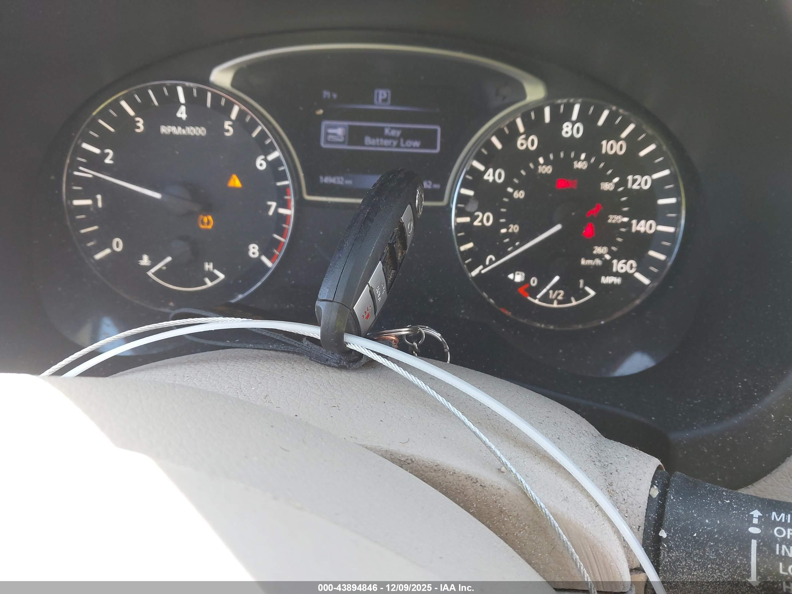 NISSAN ALTIMA image 11