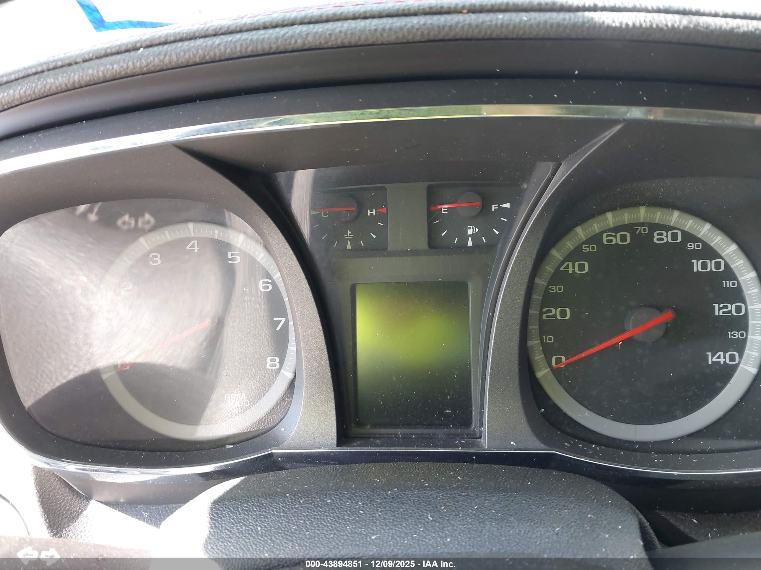 GMC TERRAIN image 7