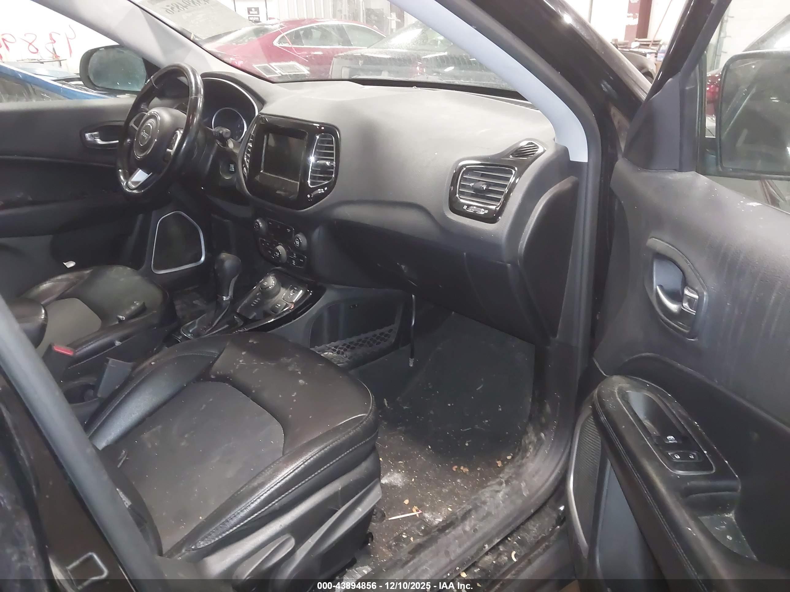 JEEP COMPASS image 5