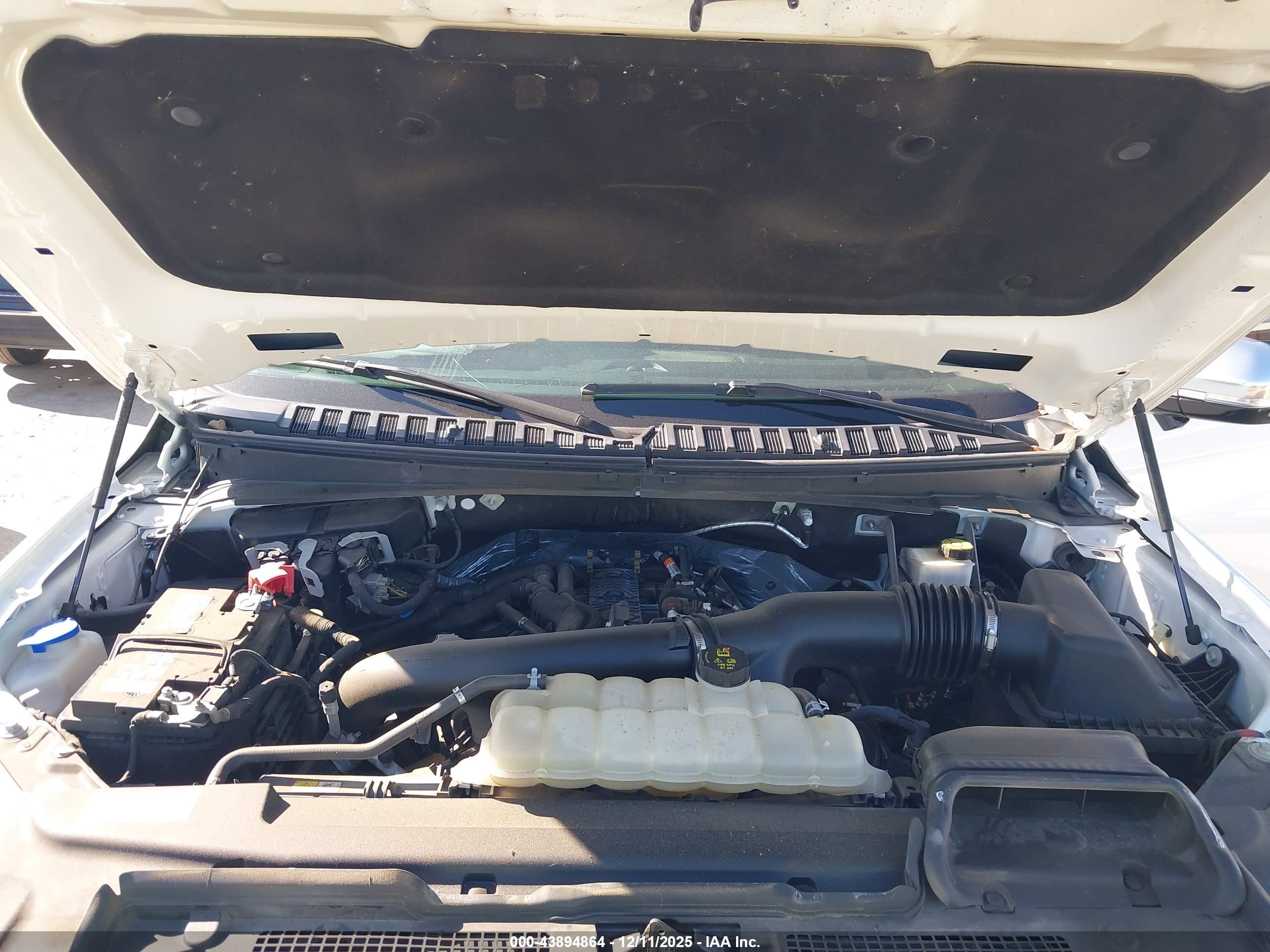 FORD EXPEDITION image 10