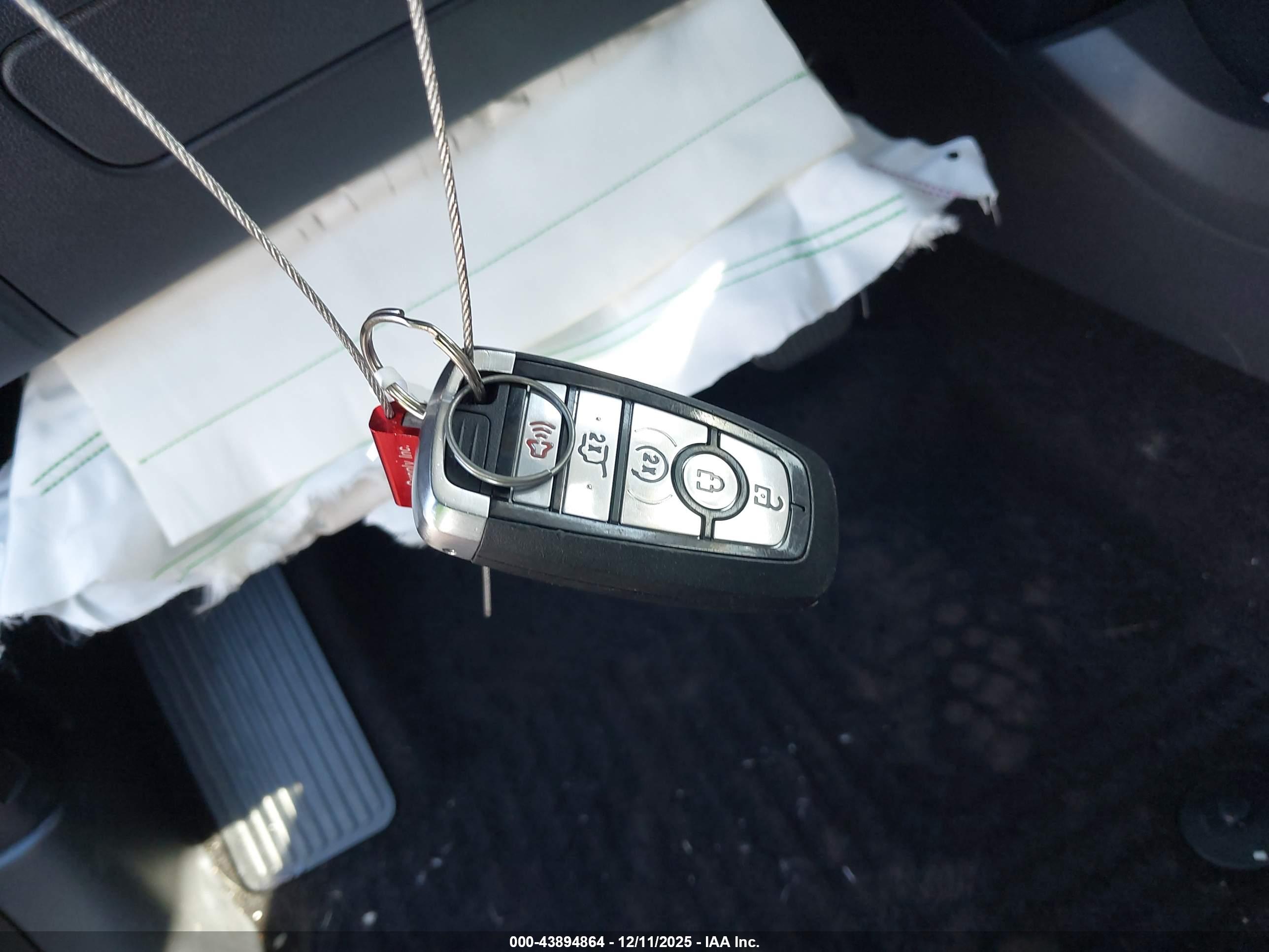 FORD EXPEDITION image 11