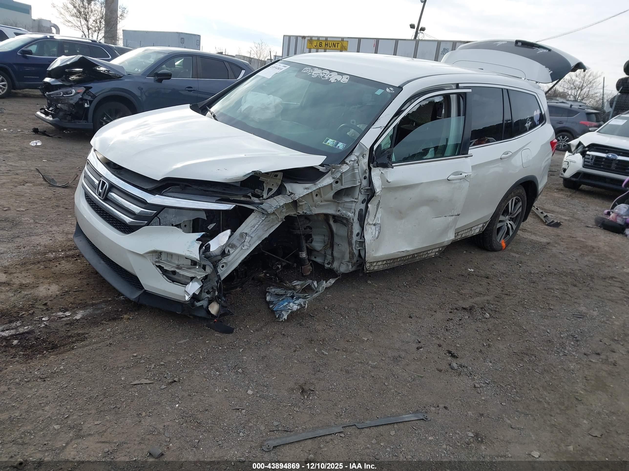 HONDA PILOT image 2