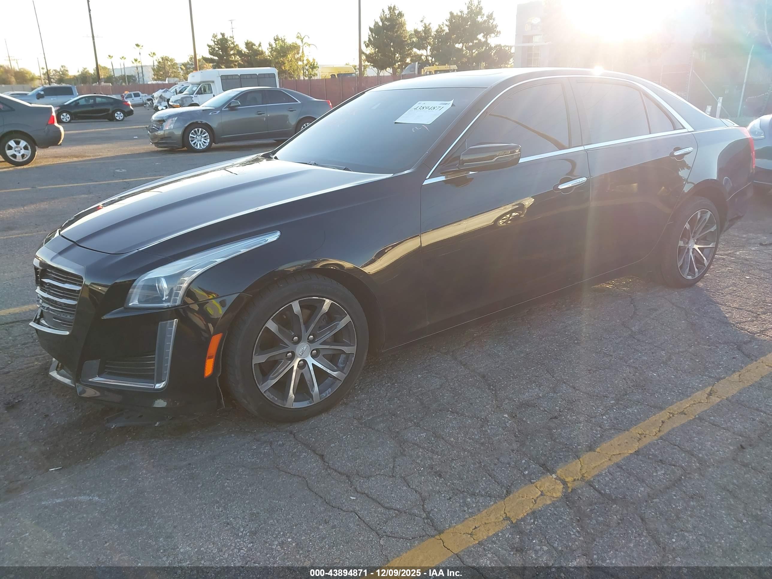 CADILLAC CTS image 2