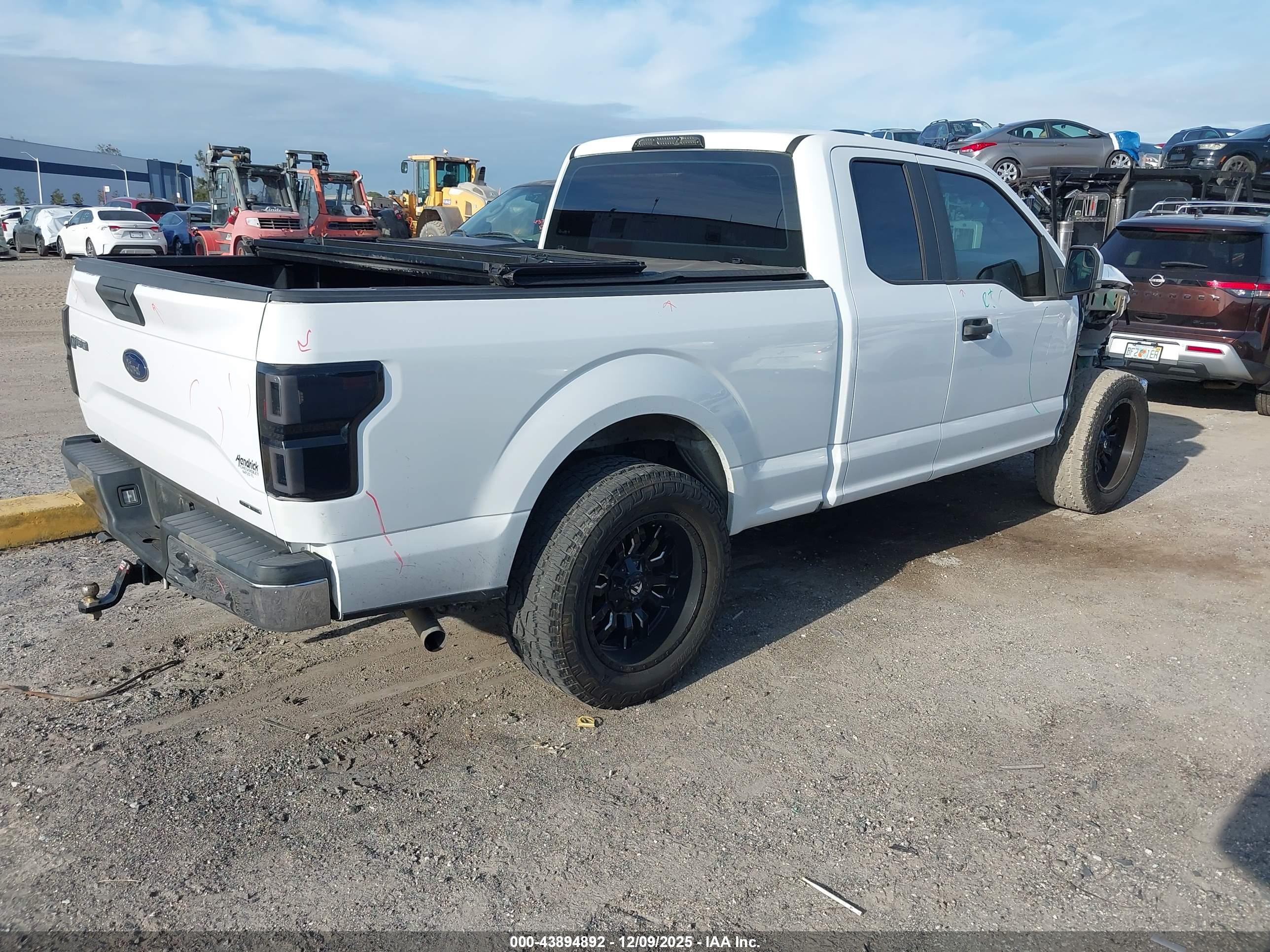 FORD F-150 image 4