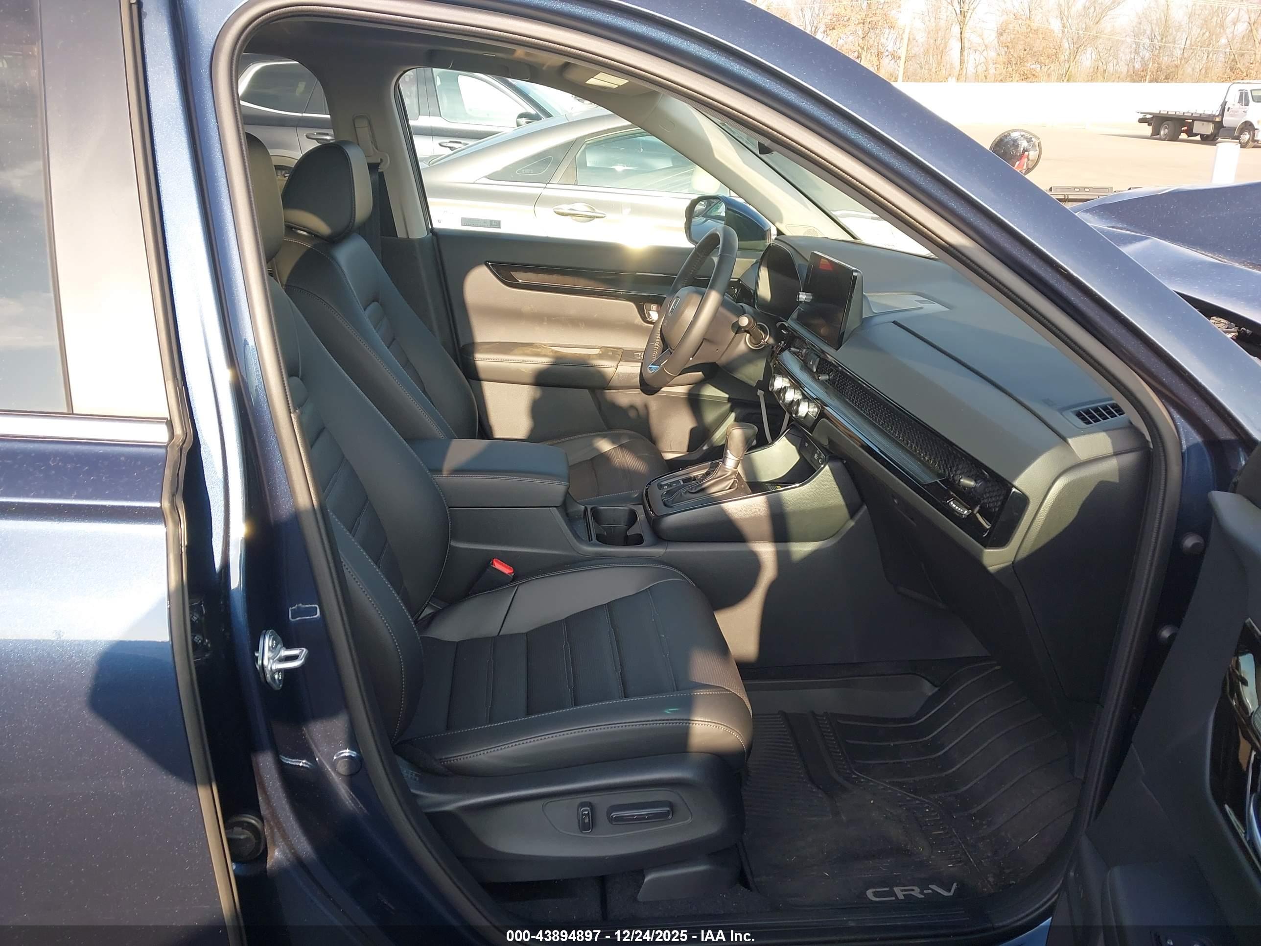 HONDA CR-V image 5