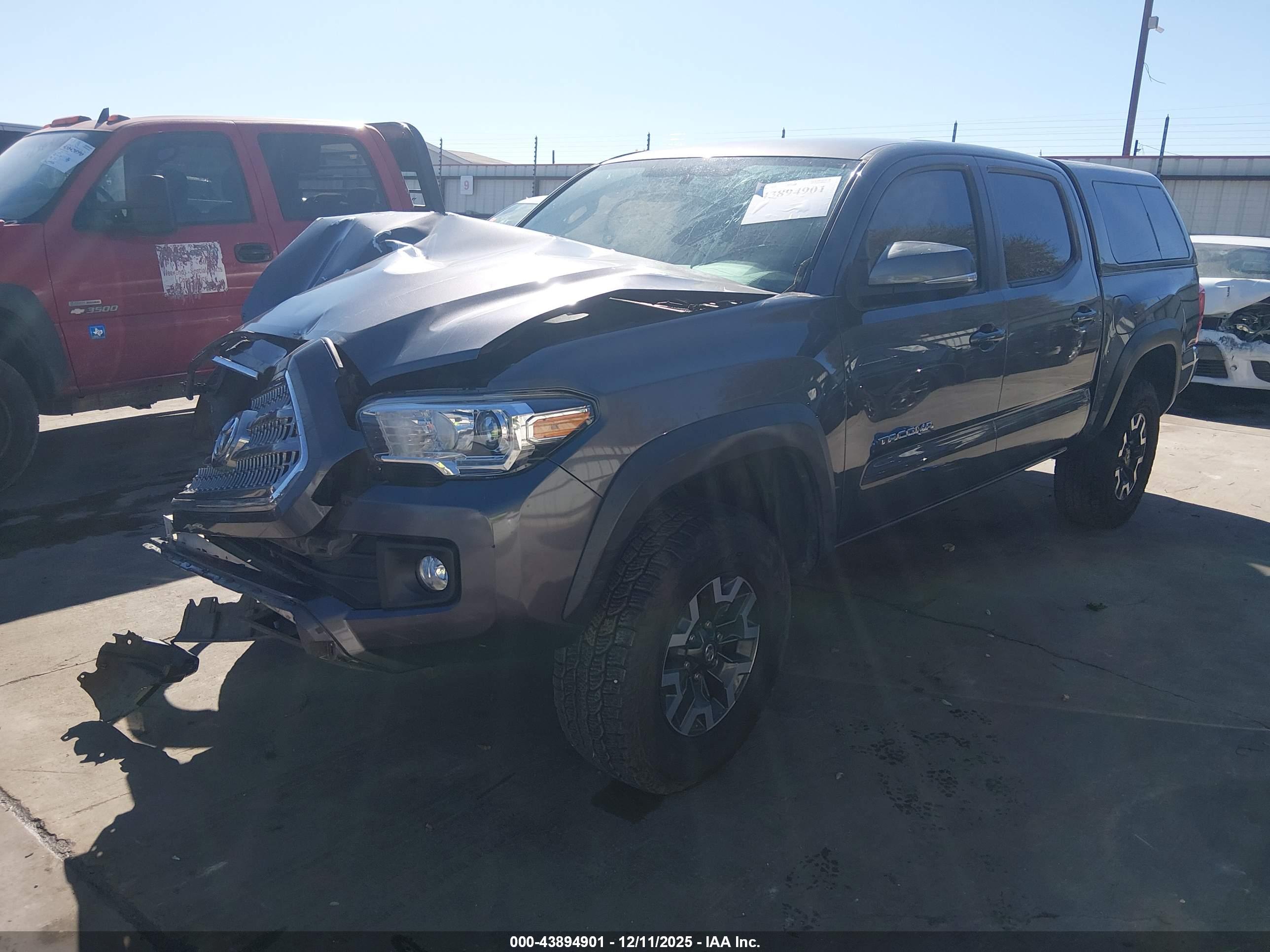 TOYOTA TACOMA image 2