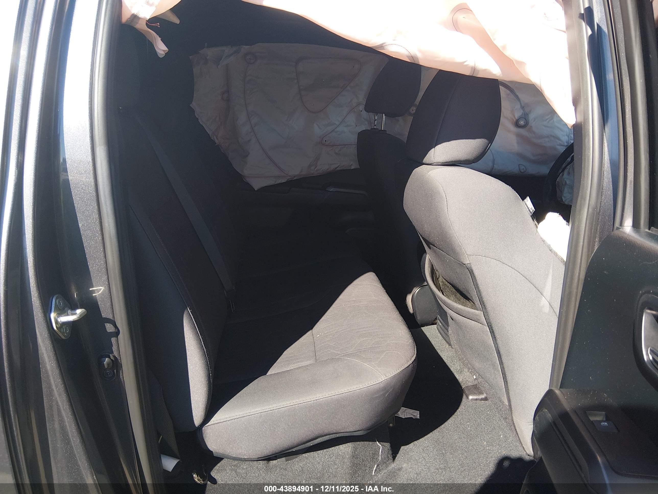 TOYOTA TACOMA image 8