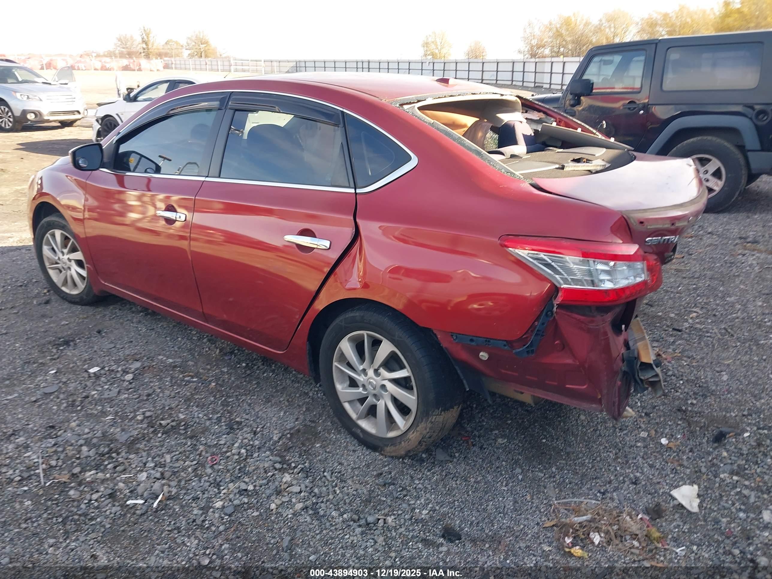 NISSAN SENTRA image 3