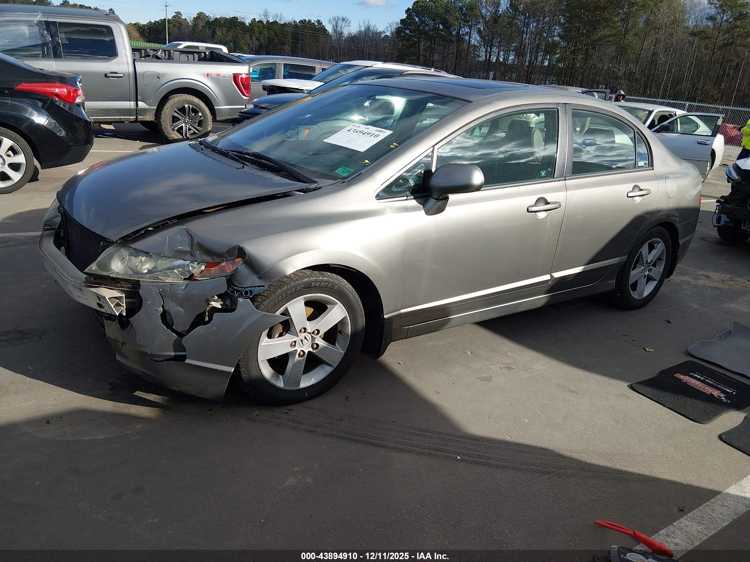 HONDA CIVIC image 2
