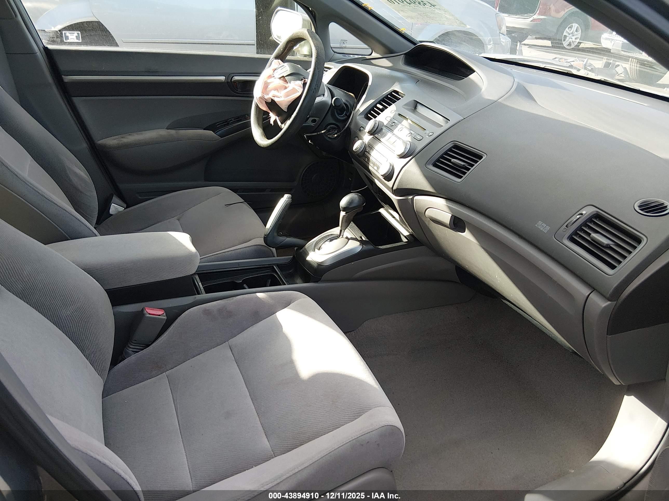 HONDA CIVIC image 5