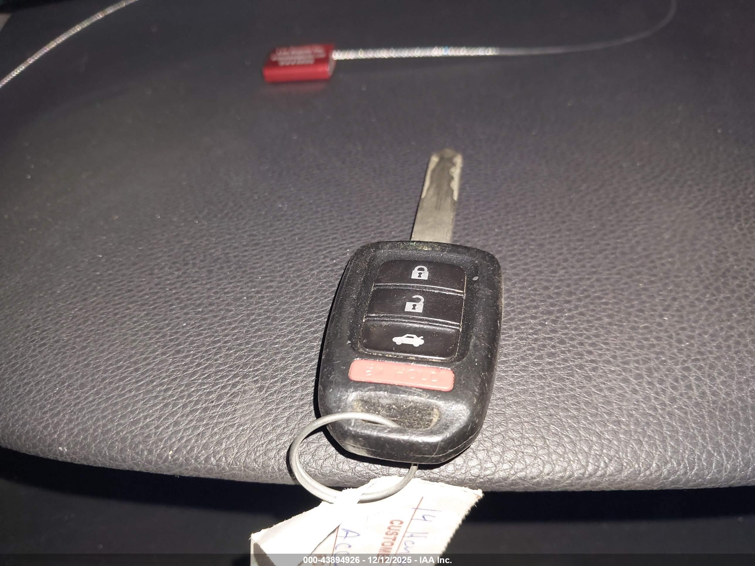 HONDA ACCORD image 11