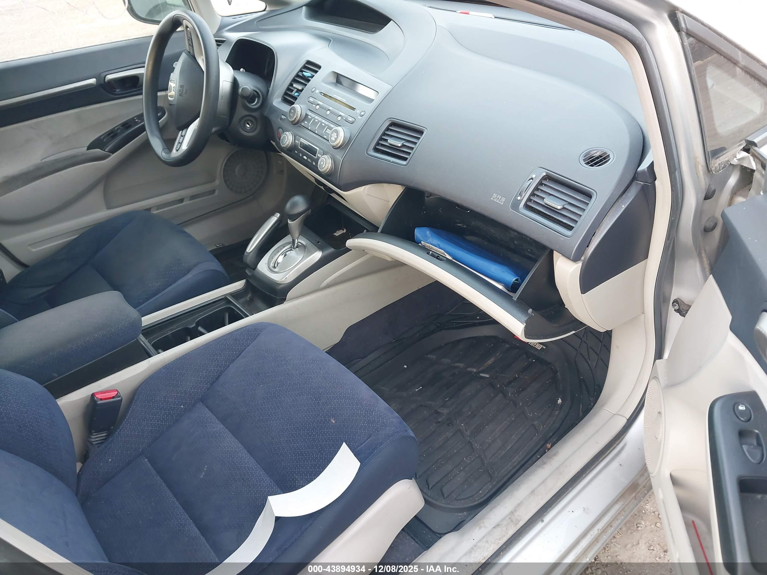 HONDA CIVIC image 5
