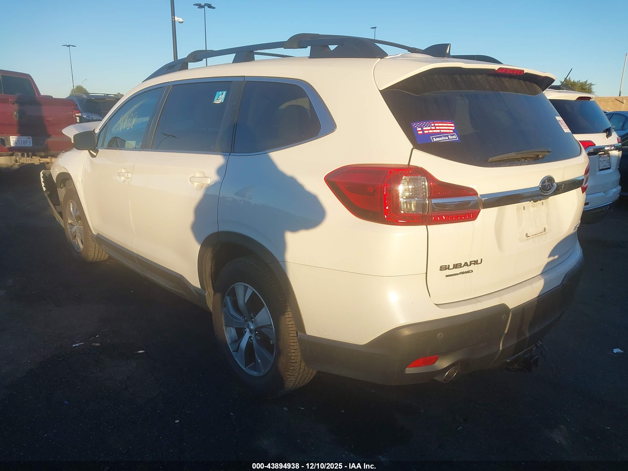 SUBARU ASCENT image 3