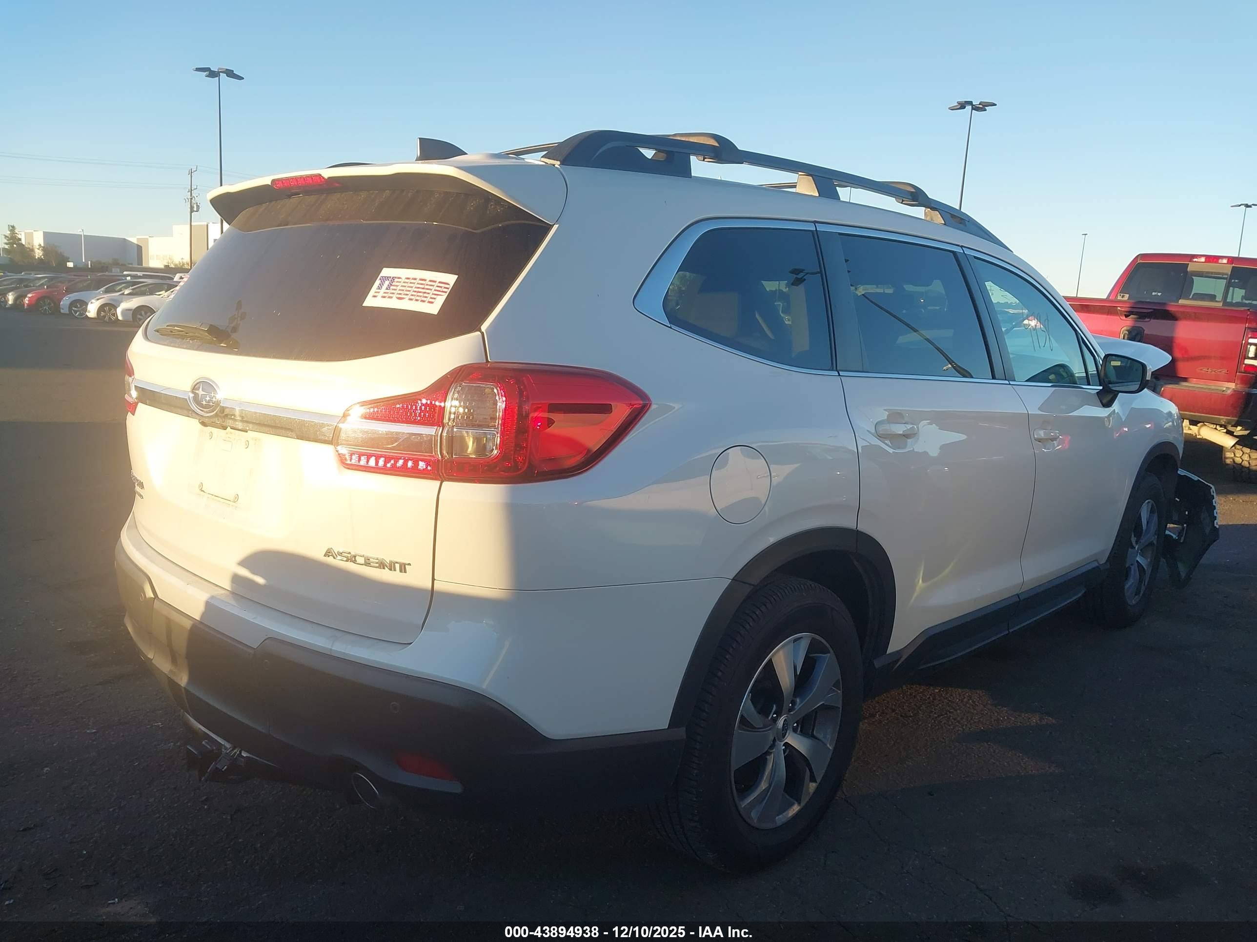 SUBARU ASCENT image 4