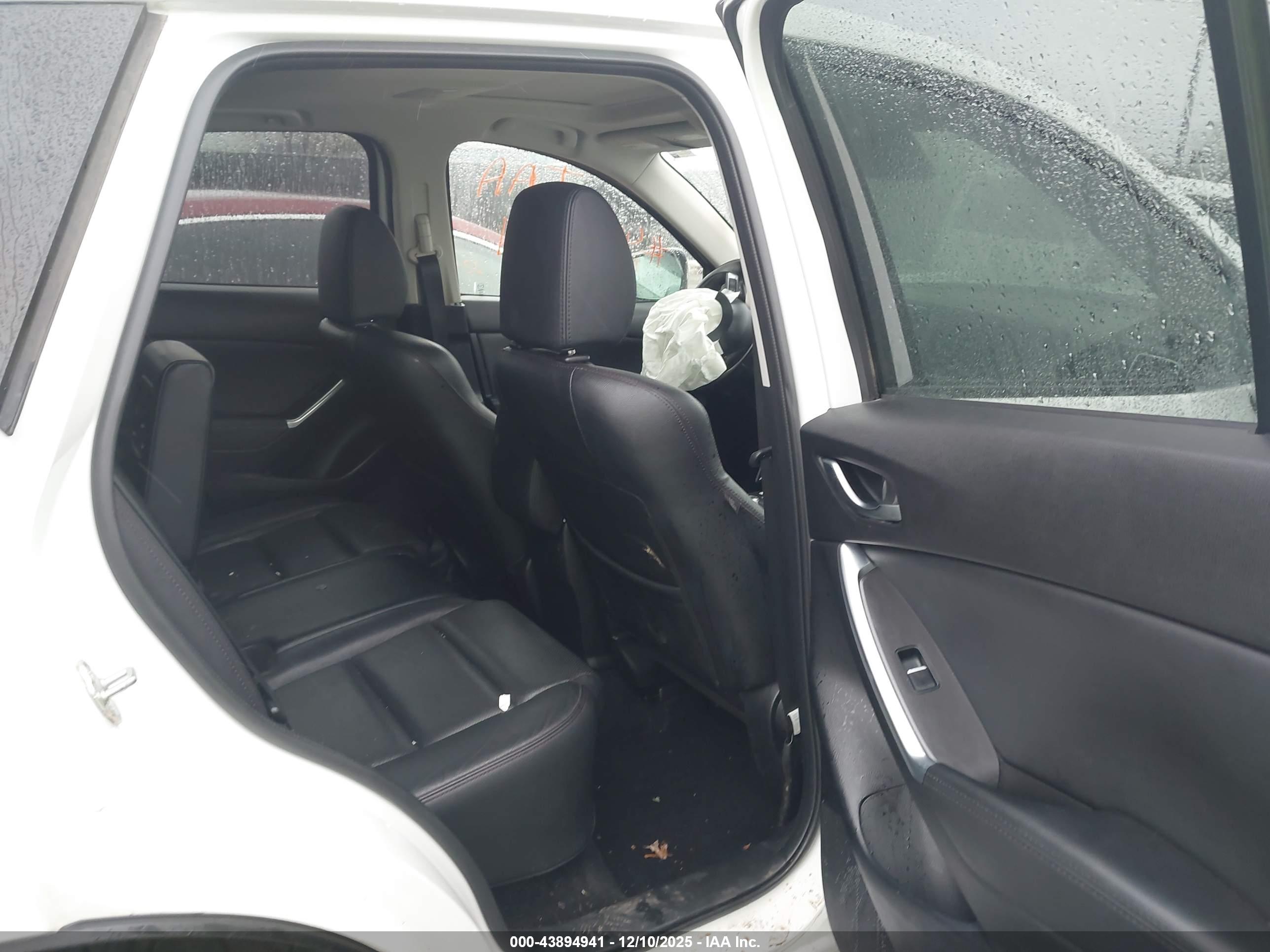 MAZDA CX-5 image 8