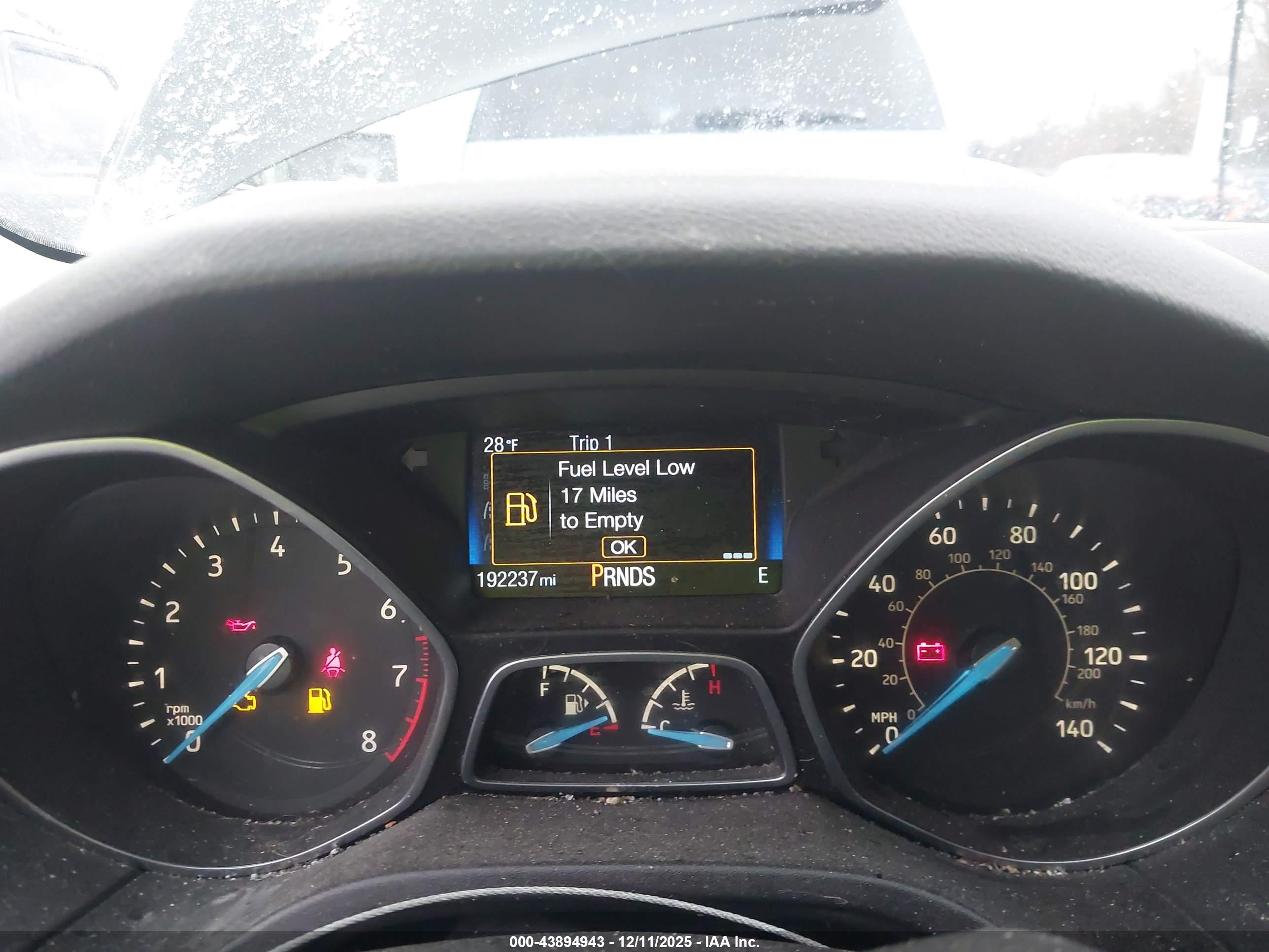 FORD FOCUS image 7
