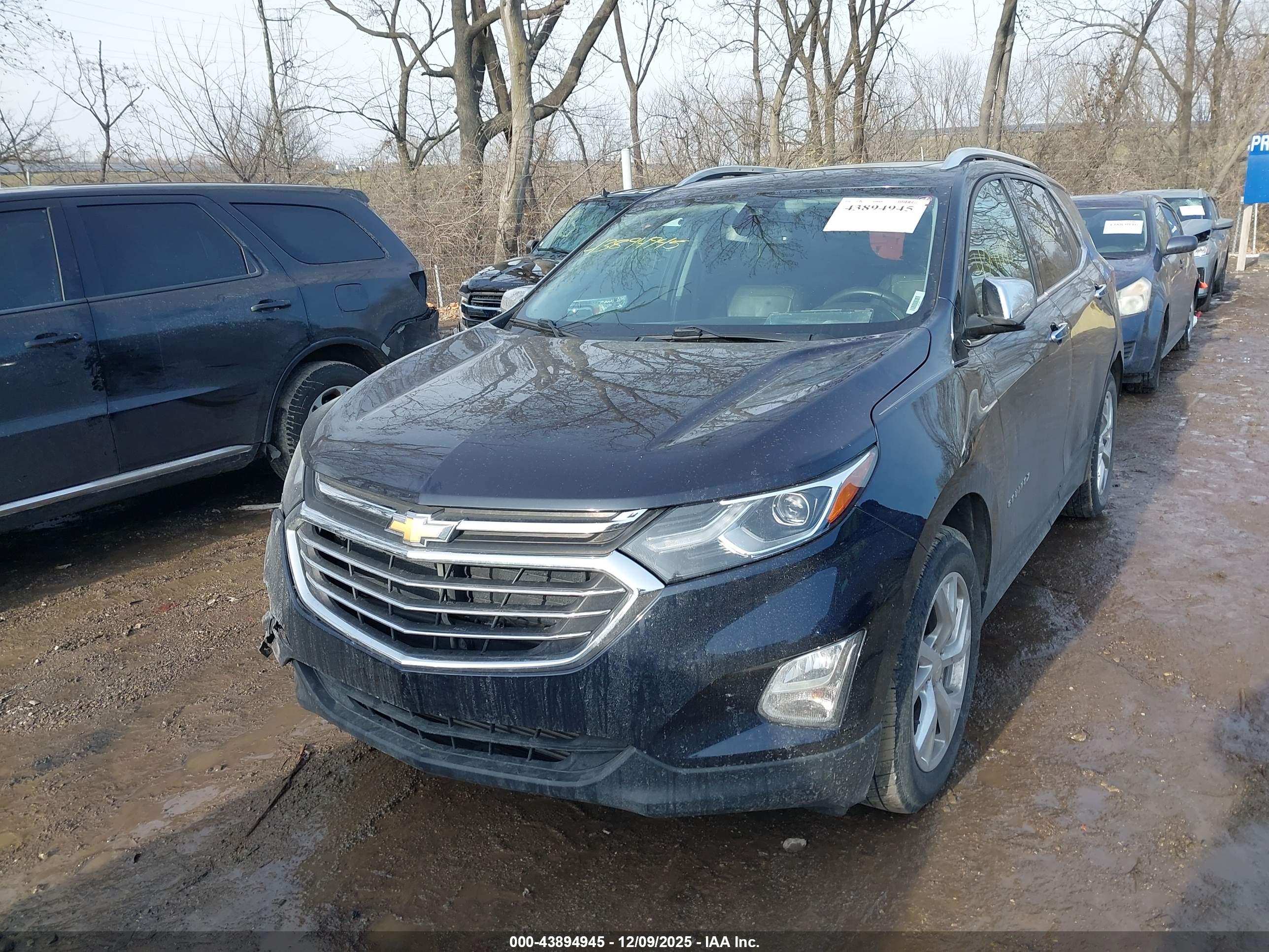 CHEVROLET EQUINOX image 2