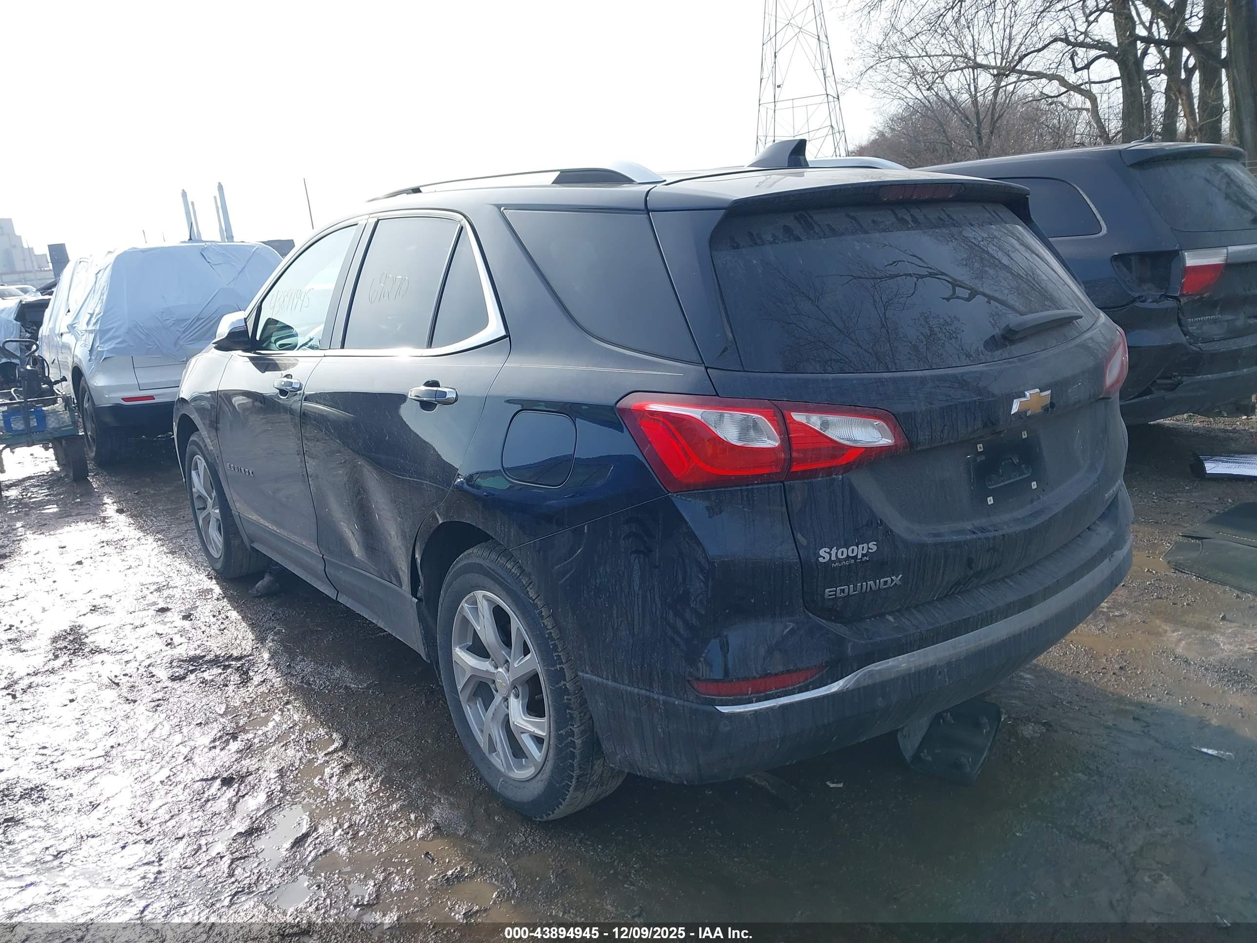 CHEVROLET EQUINOX image 3