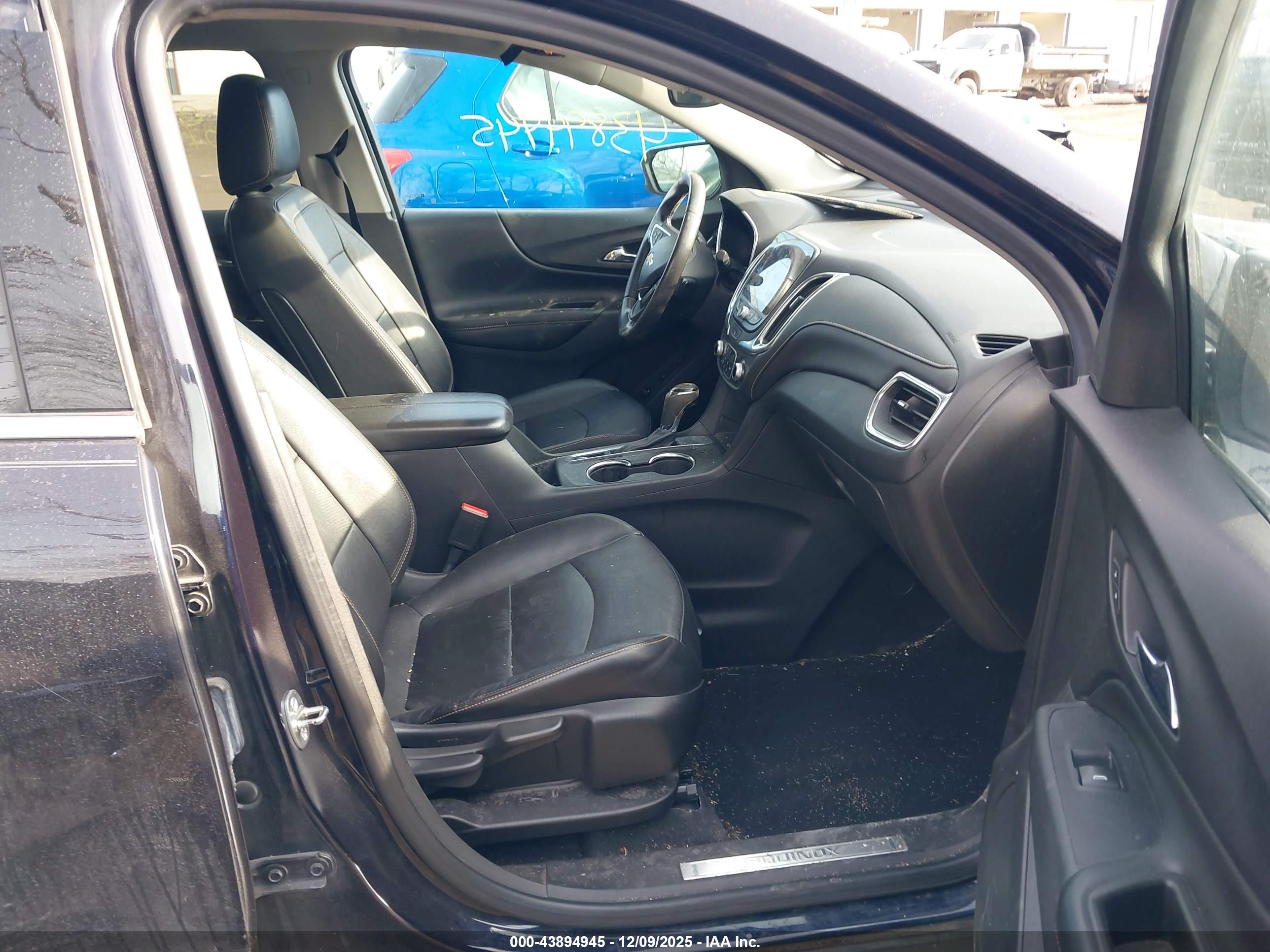 CHEVROLET EQUINOX image 5