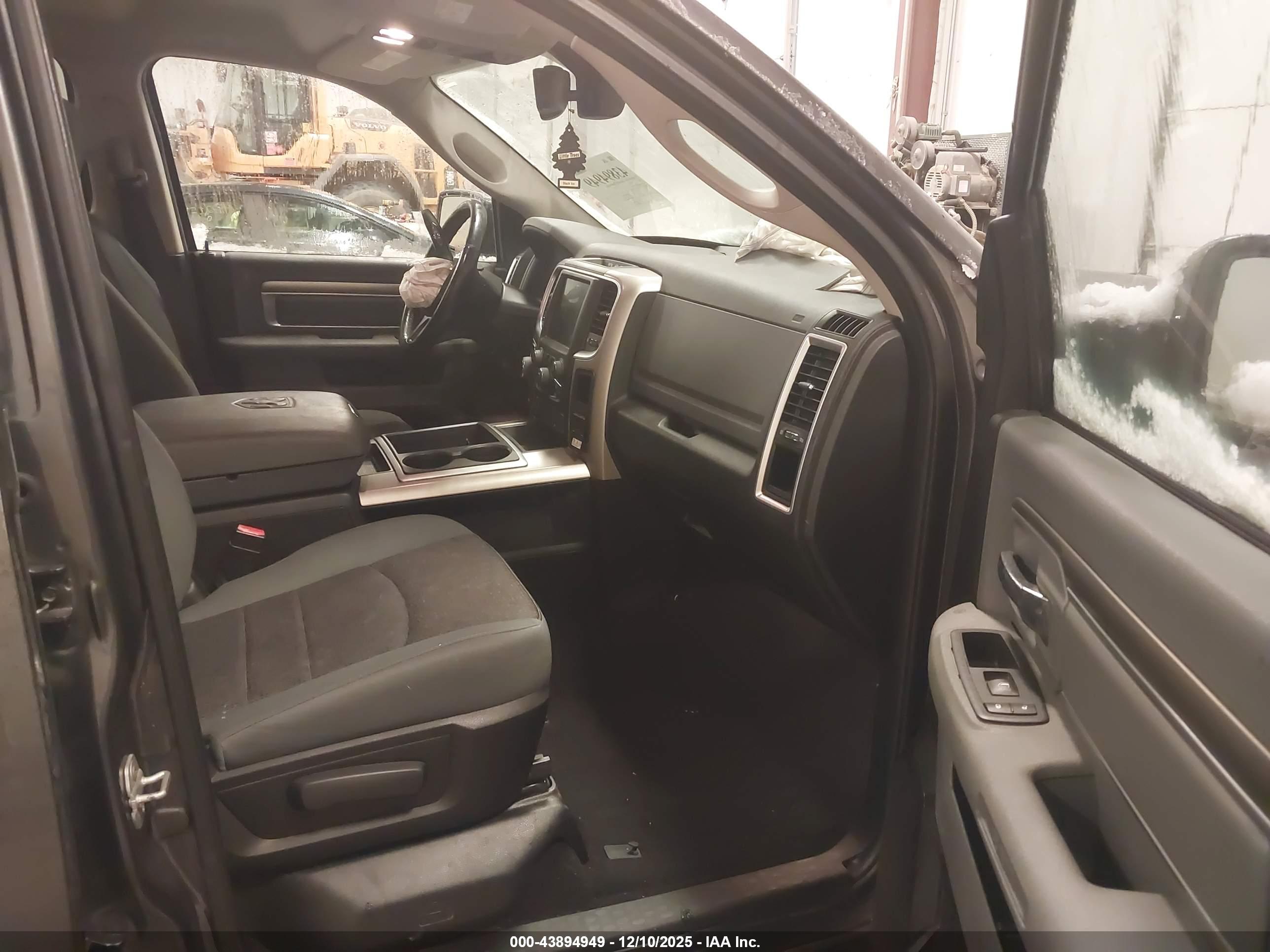RAM 1500 image 5
