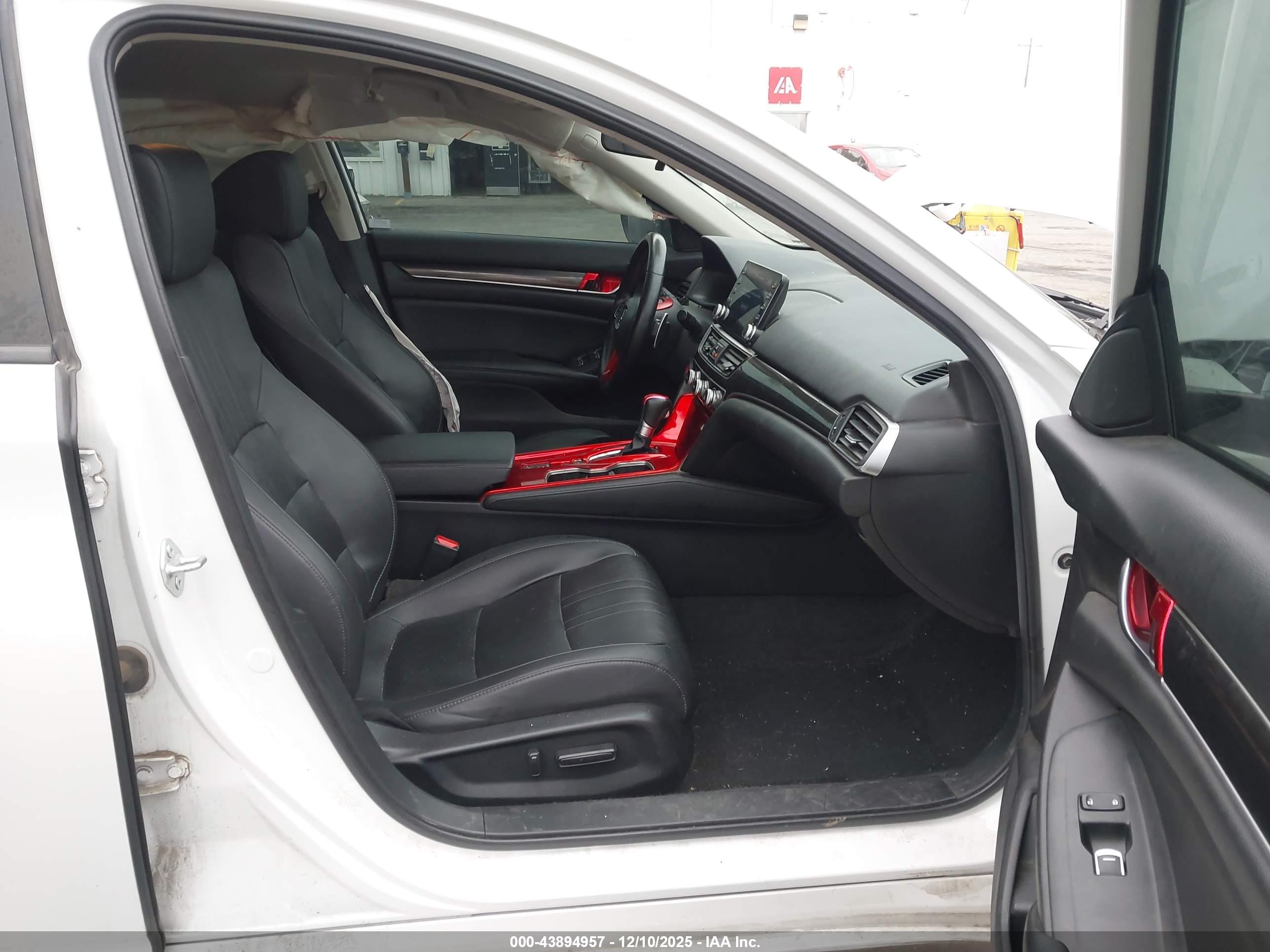 HONDA ACCORD image 5